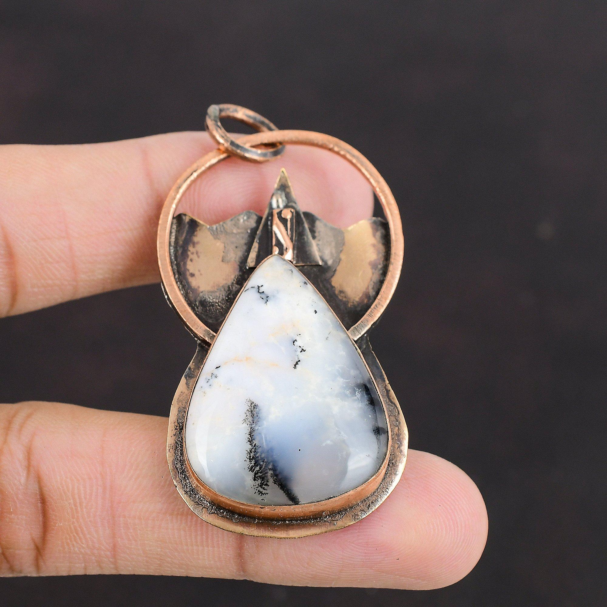 Подвеска из опала дендрита, медная подвеска, высококачественные ювелирные изделия из драгоценных камней, подвеска ручной работы, совершенно новая подвеска, потрясающие медные ювелирные изделия, подарок для друга