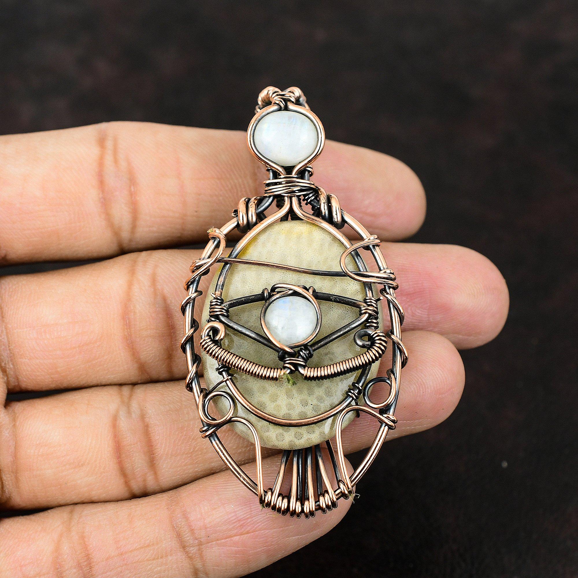 Подвеска из коралла с окаменелостью от сглаза, медная обертка, кулон ручной работы из радужного лунного камня, ювелирные изделия от сглаза, обернутые проволокой, подарок для нее