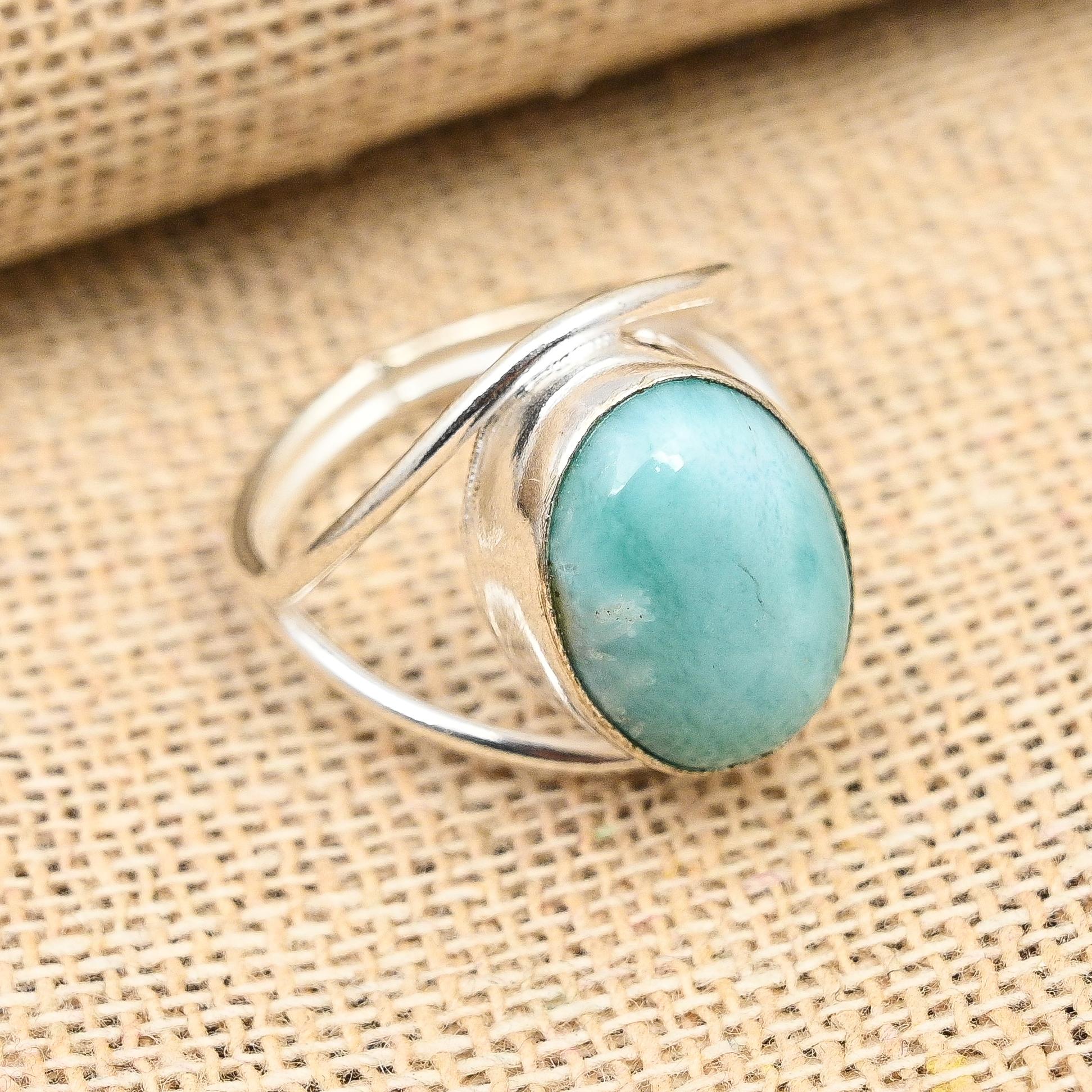 Замечательное ювелирное кольцо ручной работы из стерлингового серебра 925 пробы с драгоценным камнем Ларимар
