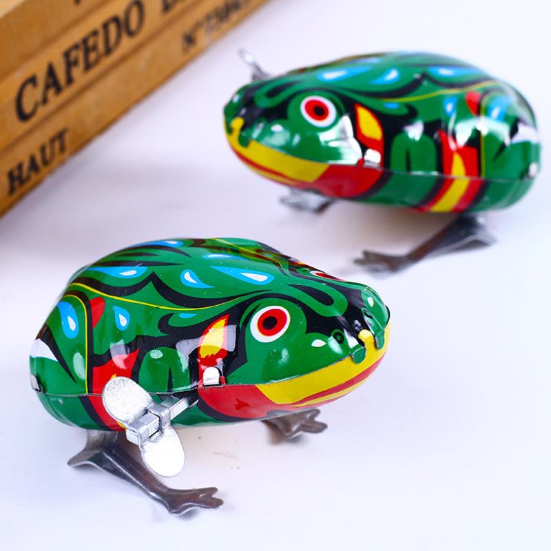 Children's Classic Iron Wind Up Clockwork Toy Jumping Frog Retro Toy Puzzle Education Children's Kids Gift
