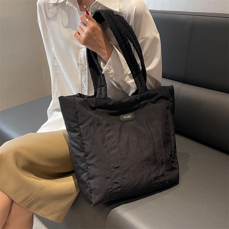 Soft Cloth Bag Single Shoulder Bag for Female Students Large Capacity Commuting Handbag Tote Bag