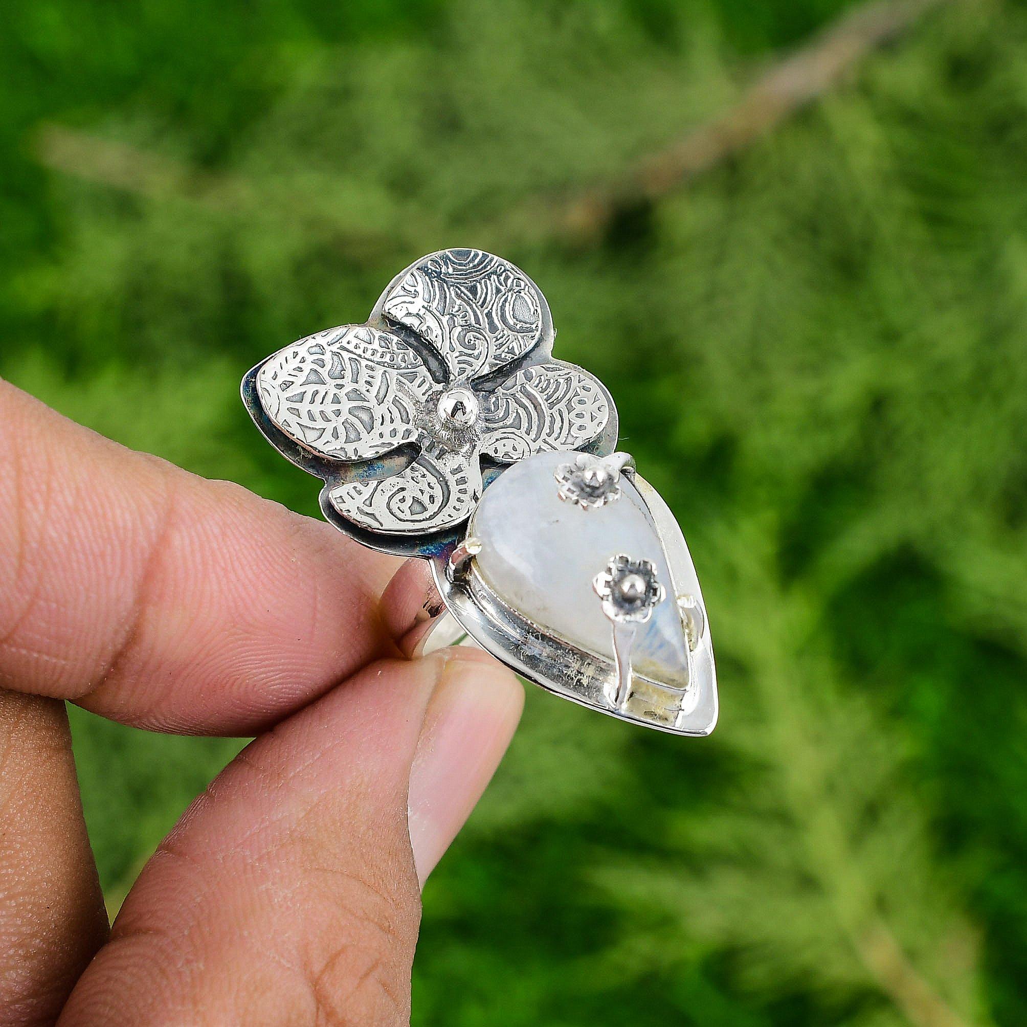 Rainbow Moonstone Gemstone 925 Sterling Silver Ethnic Sister Flower Ring Jewelry