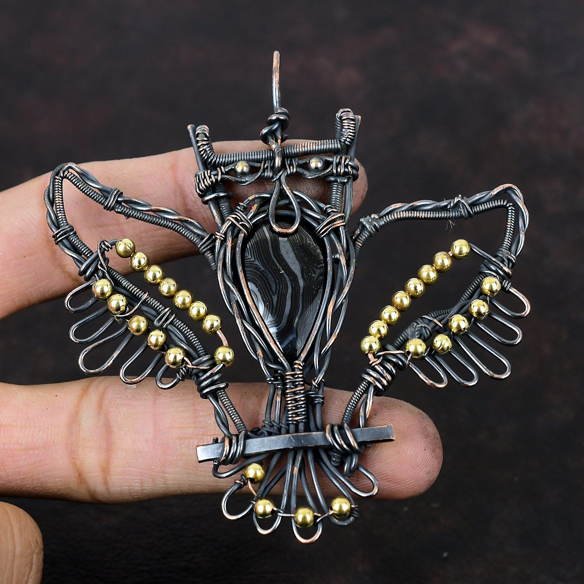 Кулон из псилломелана Медная обмотка Камень в оплетке из проволоки Ручная работа Медные украшения Очень красивый кулон в виде совы Украшения с проволочной обмоткой Подарок для женщин