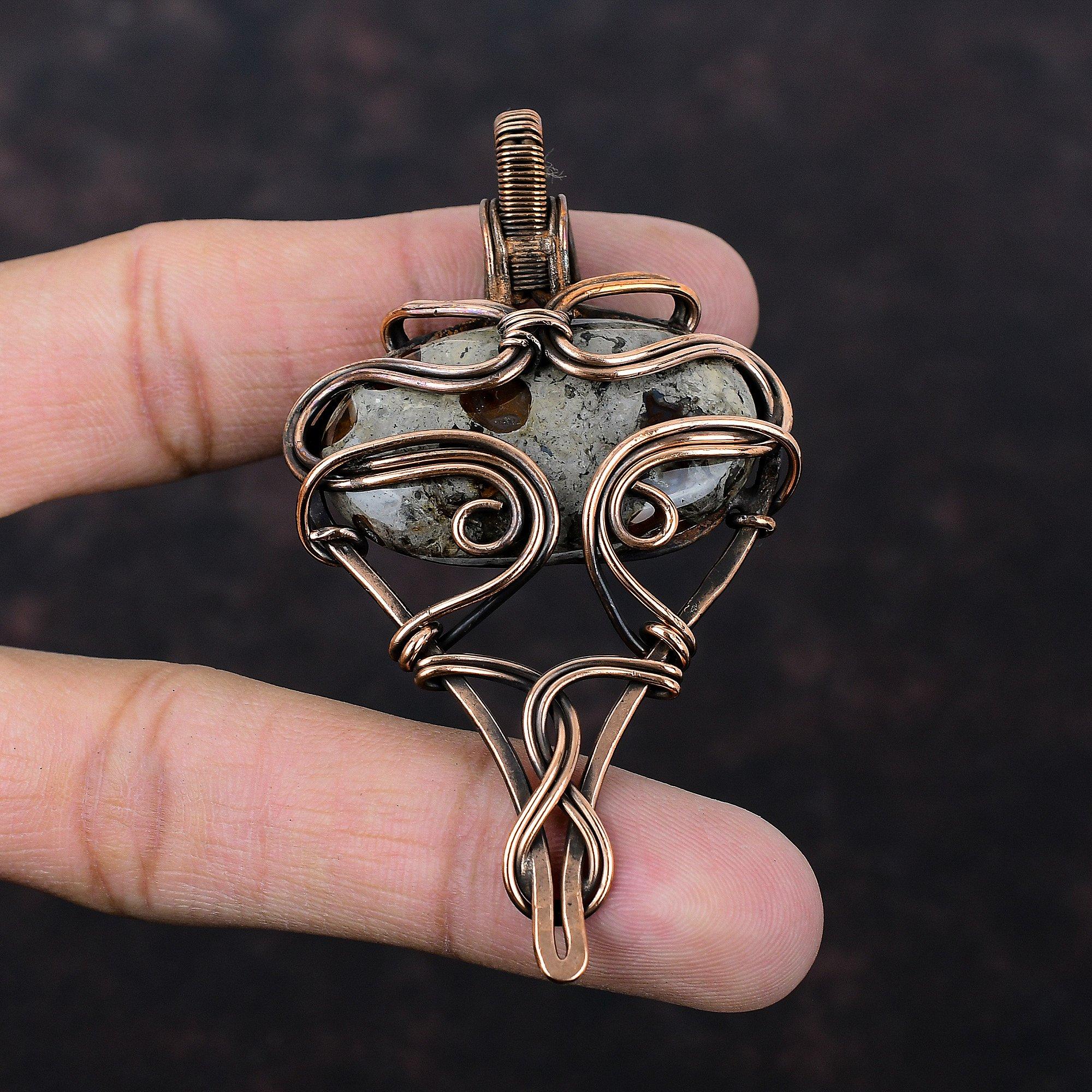 Кулон Rock Calci Кулон из медной проволоки Кулон ручной работы Замечательные медные украшения Изысканный кулон из драгоценных камней Rock Calci Ювелирные изделия для подарка