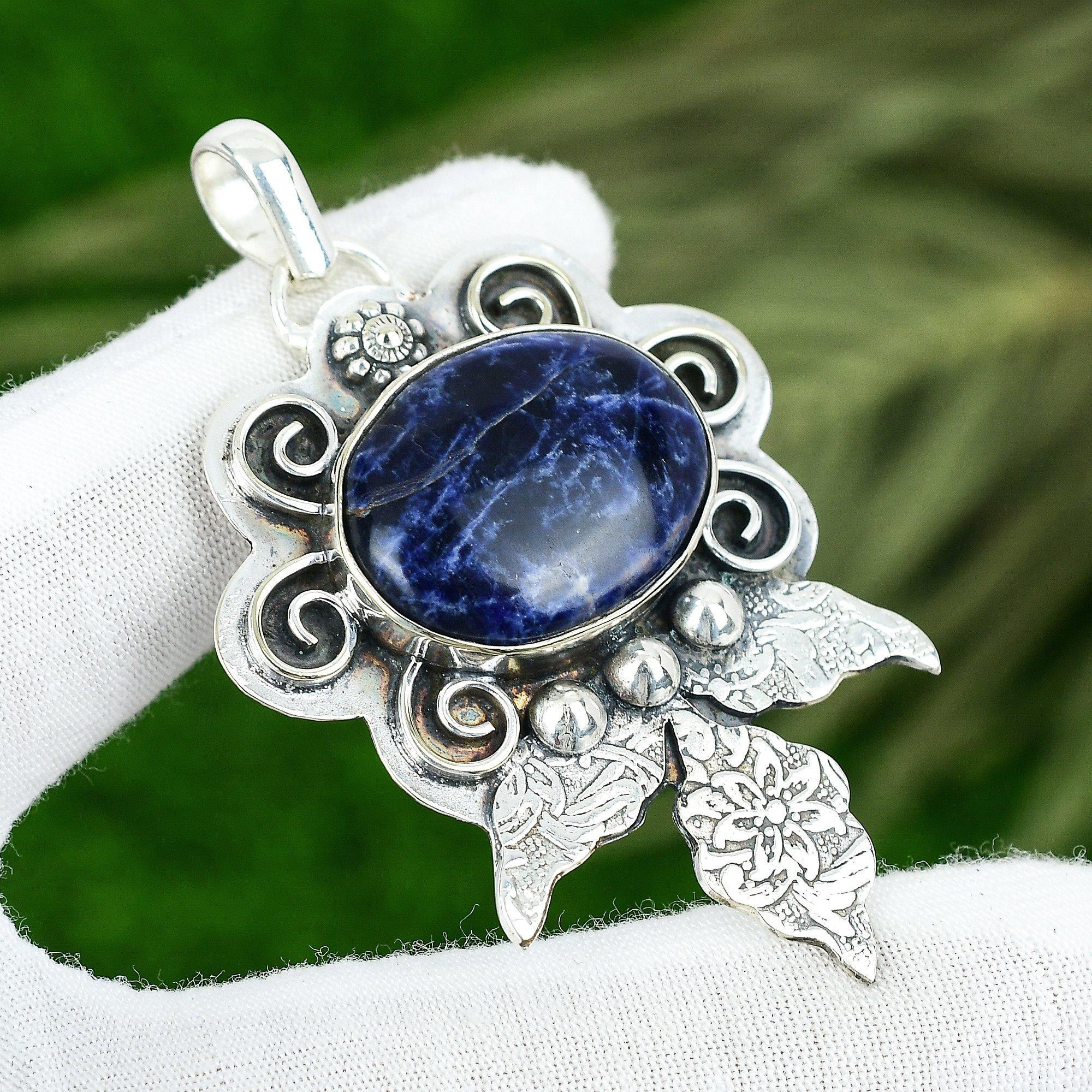 Friendship Day Deal 925 Silver Oval Sodalite Gemstone Wedding Pendant Jewelry