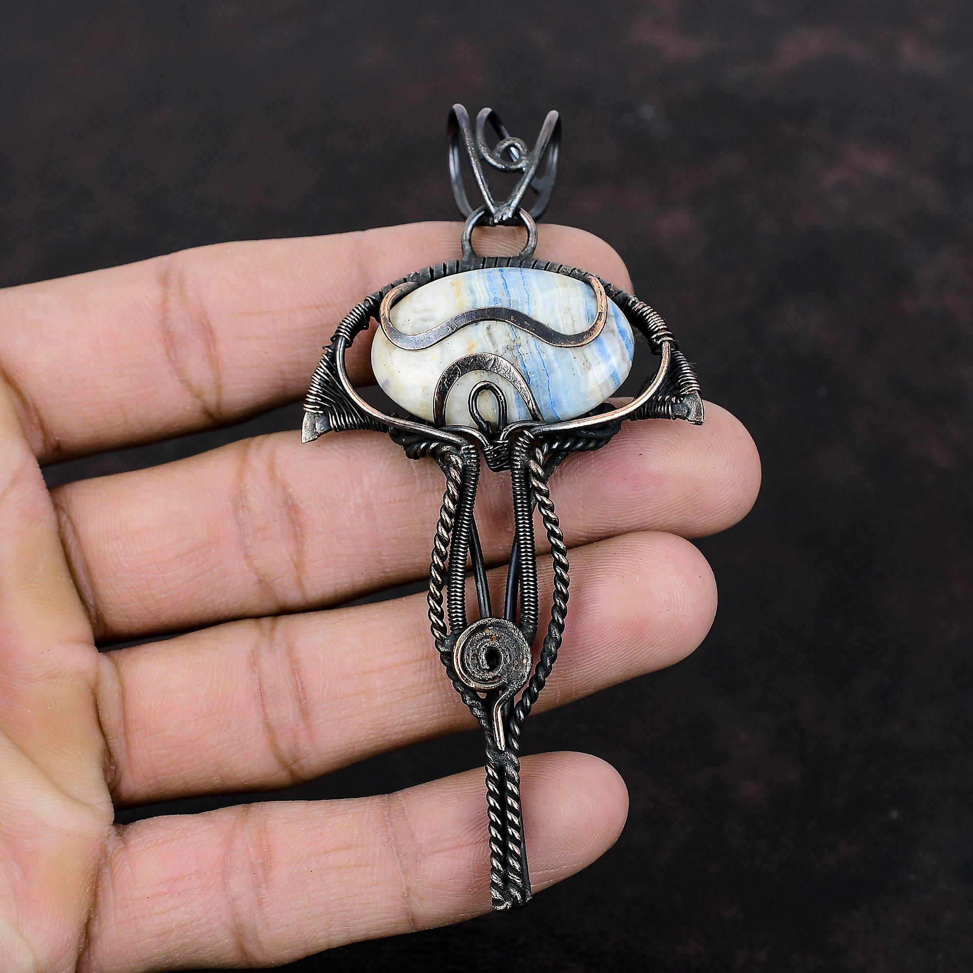 Голубой шеелитовый кулон, обернутый медной проволокой, красивое медное украшение, кулон с настоящим драгоценным камнем, ручная работа, обернутая проволокой, подарок для мамы