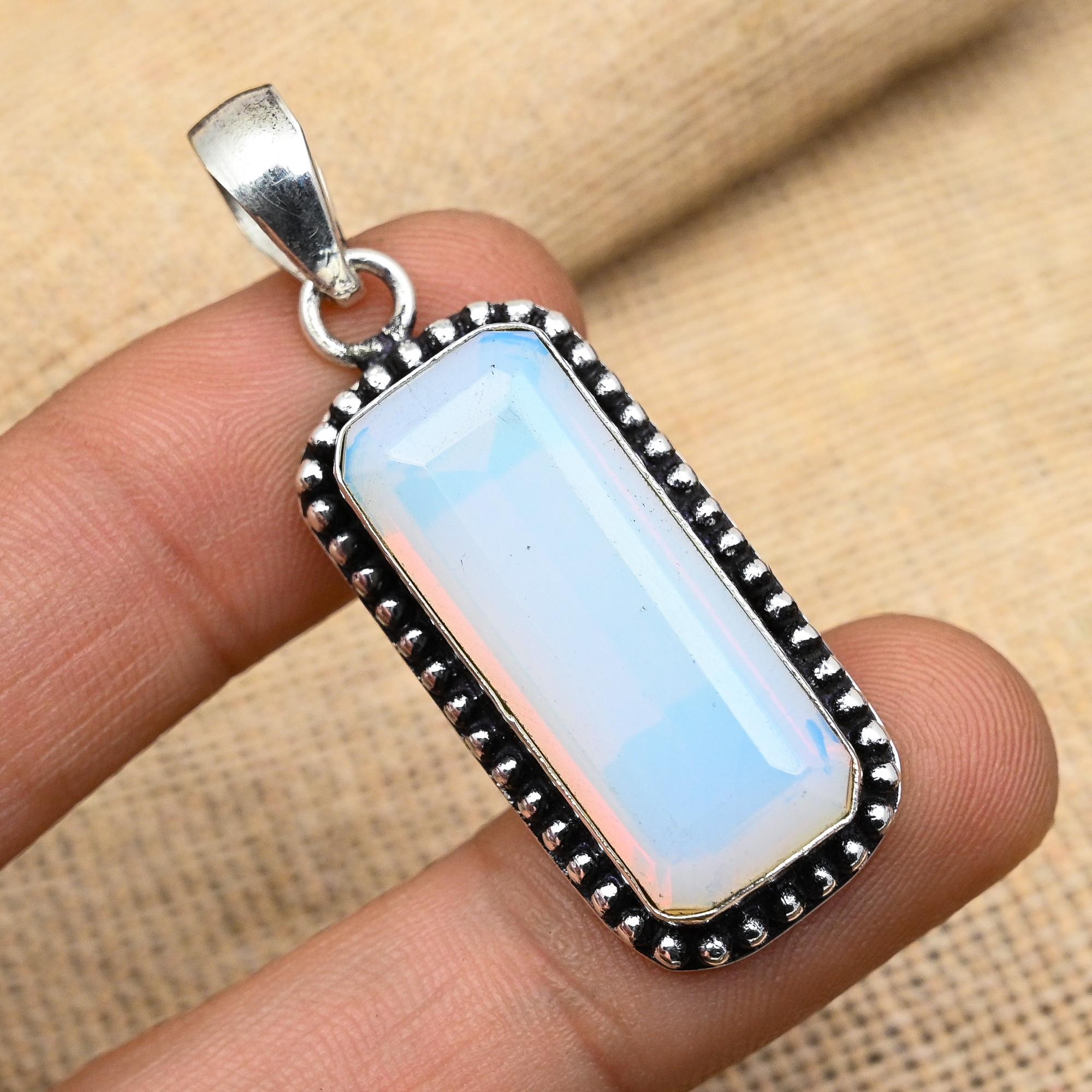 Драгоценный камень молочного опала ручной работы, ювелирные изделия из стерлингового серебра 925 пробы, великолепный кулон для женщин