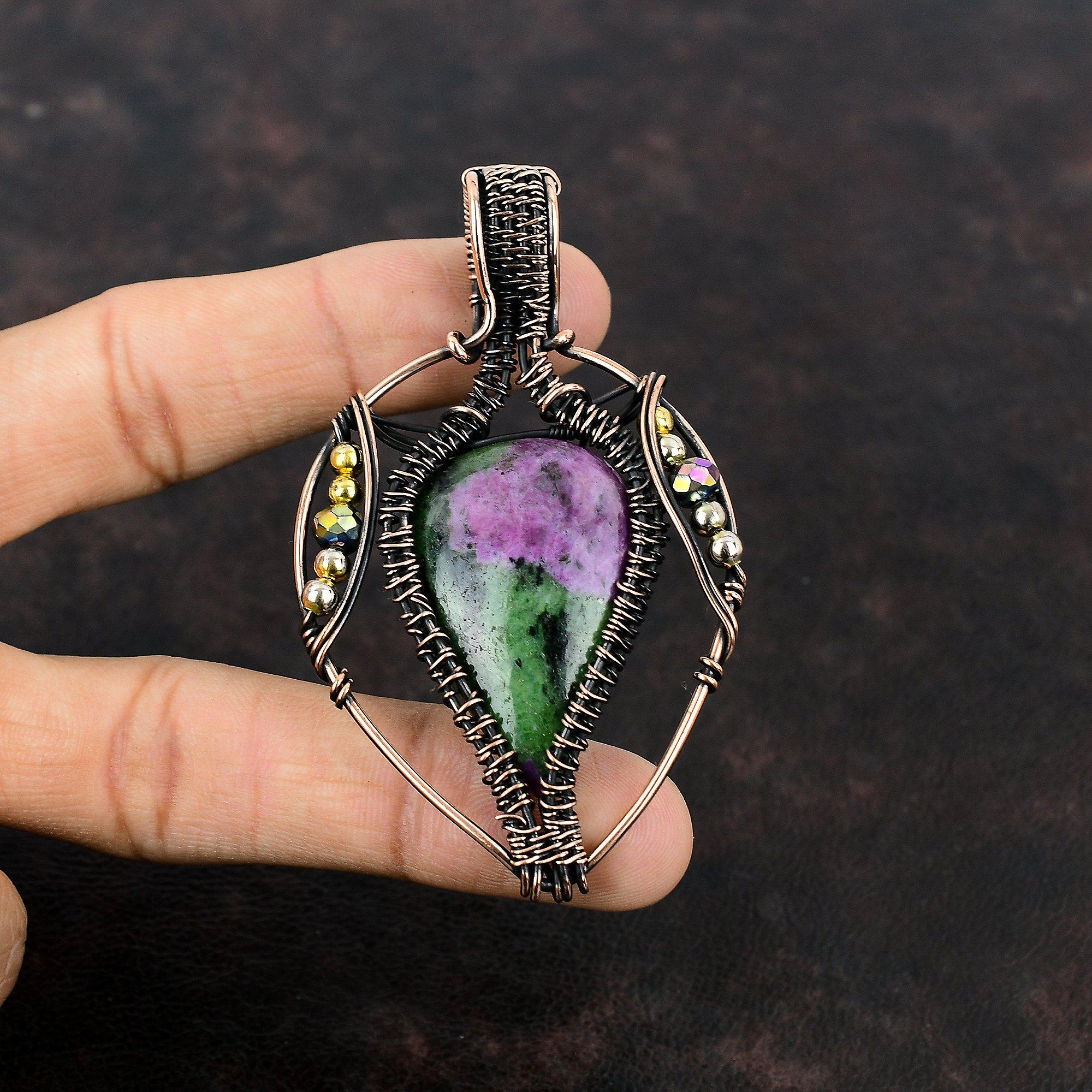 Рубиновый кулон с цоизитом, титановые бусины, медный кулон, обернутый проволокой, ювелирные изделия из драгоценных камней, кулон из проволочной обмотки ручной работы, медные украшения для подарков