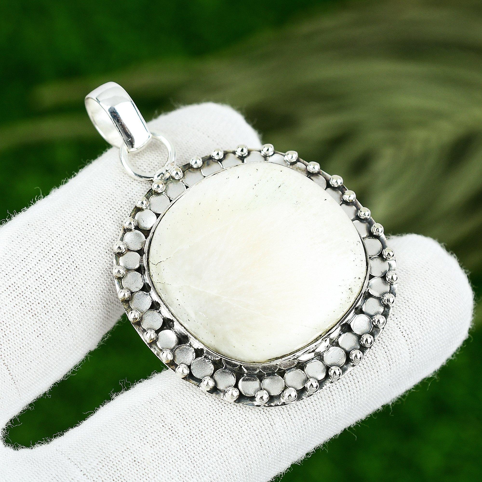 Crown Chakra Cushion Scolecite Stone Ethnic Daughter Elegant Pendant 925 Silver