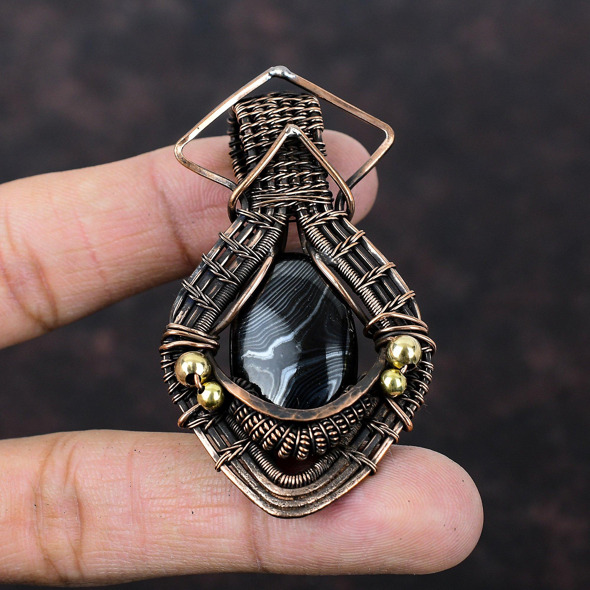 Подвеска Псиломелан Подвеска, обернутая медной проволокой Медные украшения Новая подвеска Украшения, обернутые проволокой Подарок для мамы Подвеска из драгоценного камня ручной работы