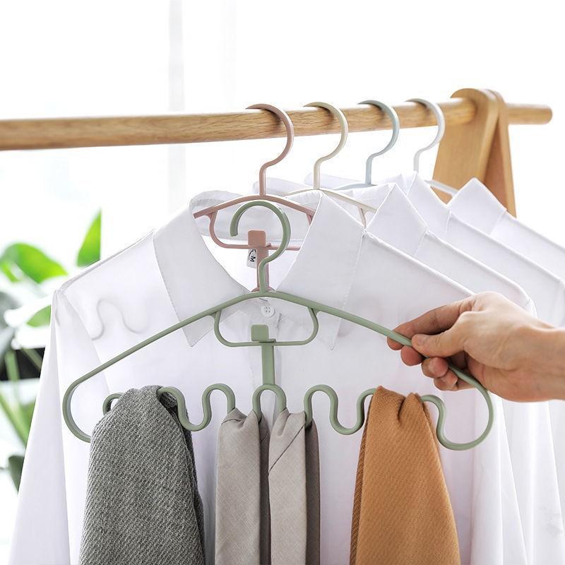 1pcs Stainless Steel Wave Shape Hanger Vest Ties Non Slip Bra Lingerie Slot Hanging Hook for Tank Top Wavy Clothes Hanger Holder