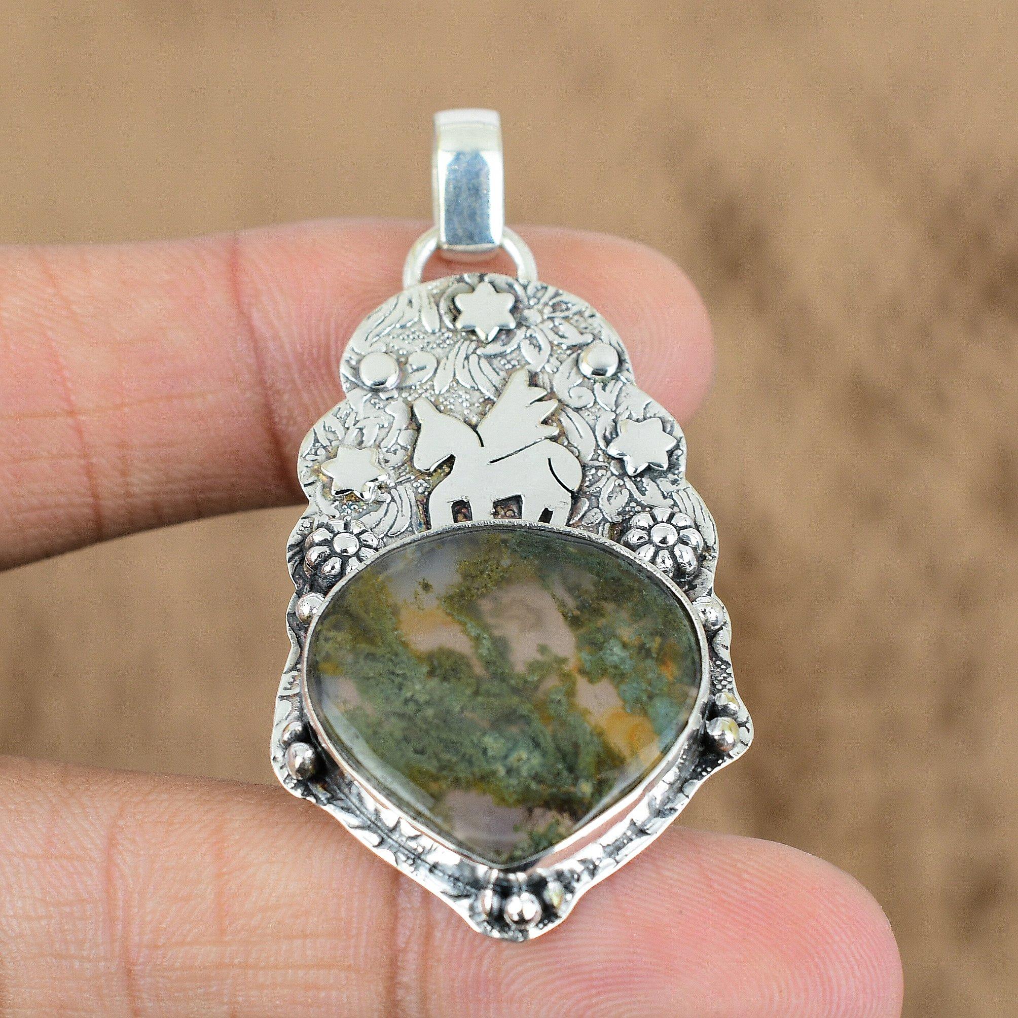 Natural Solar Moss Agate Gemstone Pendant Unicorn 925 Sterling Silver Jewelry