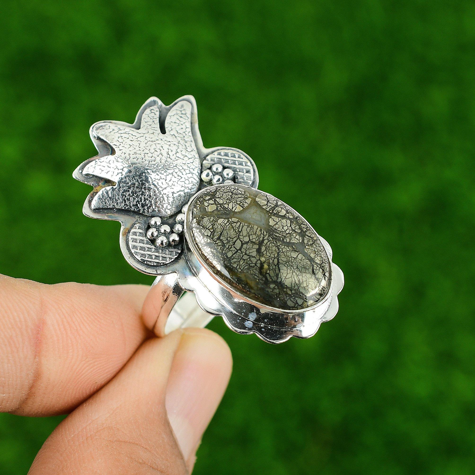 925 Silver Oval Marcasite Stone Mother Bezel Solitaire Statement Promise Ring