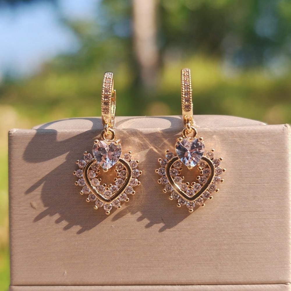 1 Pair Luxurious HeartShaped Dangle Earrings for Women Cubic Zirconia Jewelry Daily Wedding Party Accessories