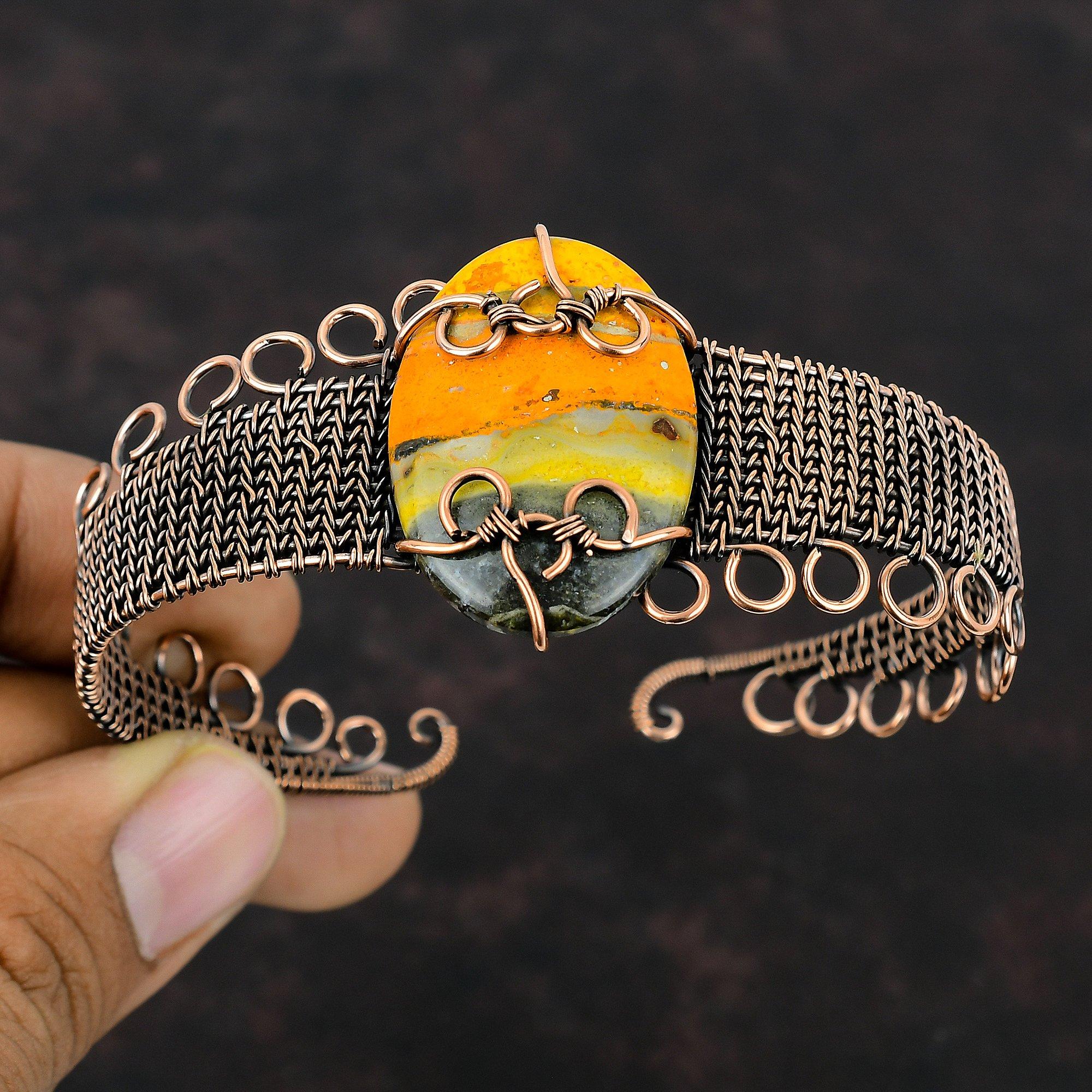 Браслет-манжета из яшмы "Шмель" Браслет-манжета из медной проволоки Браслет из драгоценных камней Браслет из медной проволоки Ювелирные изделия из медной проволоки Регулируемый браслет ручной работы Подарок на помолвку