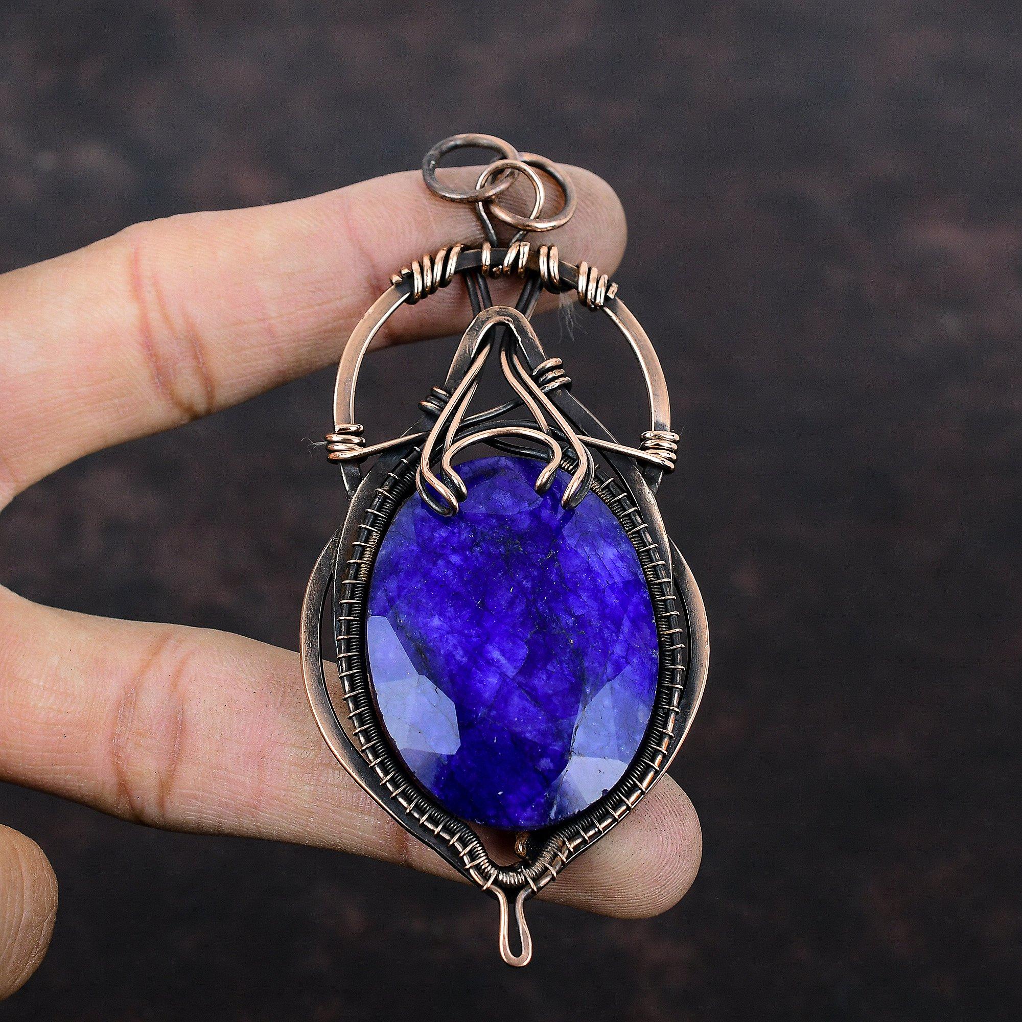 Подвеска с граненым синим сапфиром, обернутая медной проволокой, подвеска из натурального драгоценного камня, ювелирное изделие из медной проволоки, стильный кулон ручной работы, подарок для него