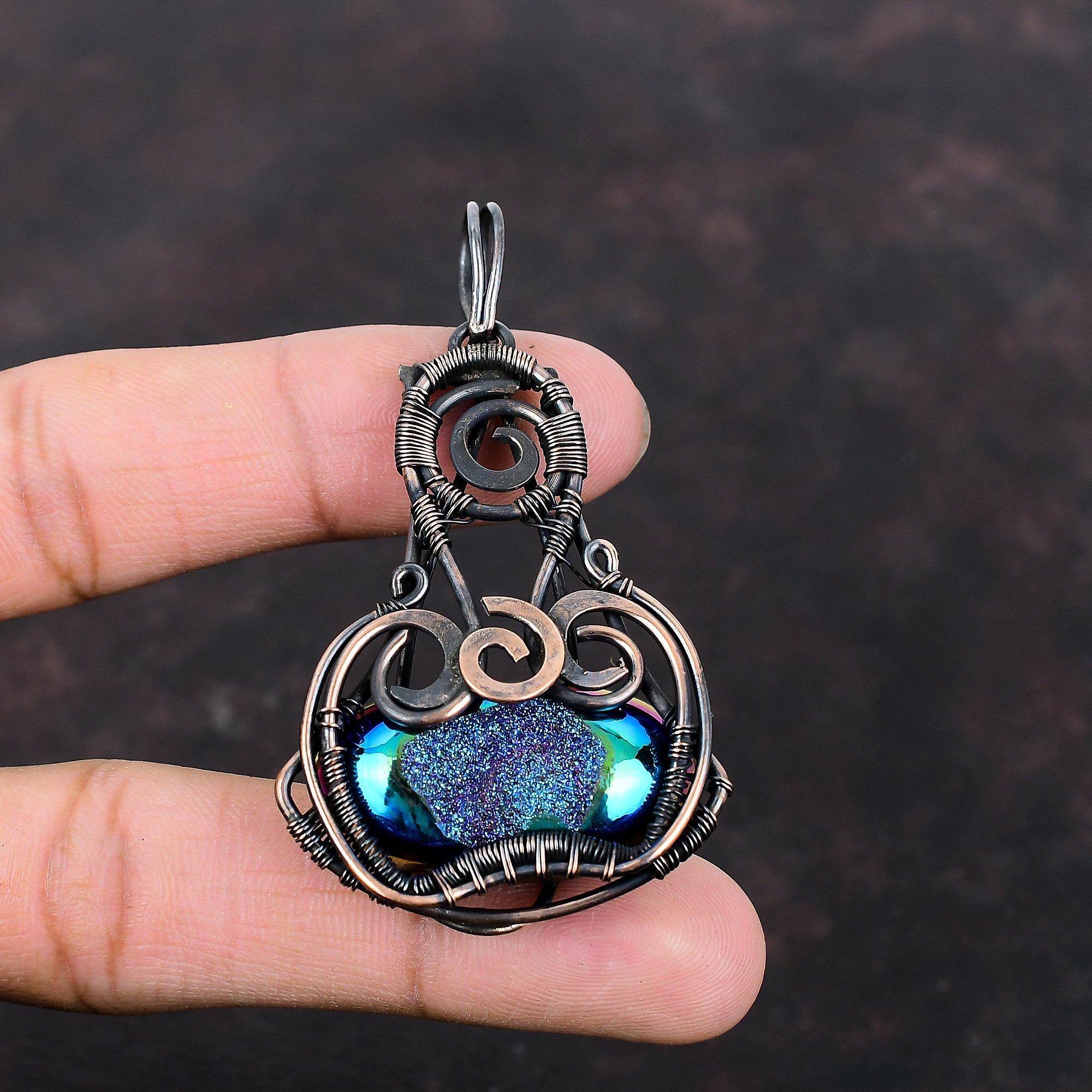 Титановый кулон-друзы, кулон в медной проволоке, кулон ручной работы, титановые друзы, ювелирные изделия, подвеска из настоящего драгоценного камня, медные украшения, подарок для мамы