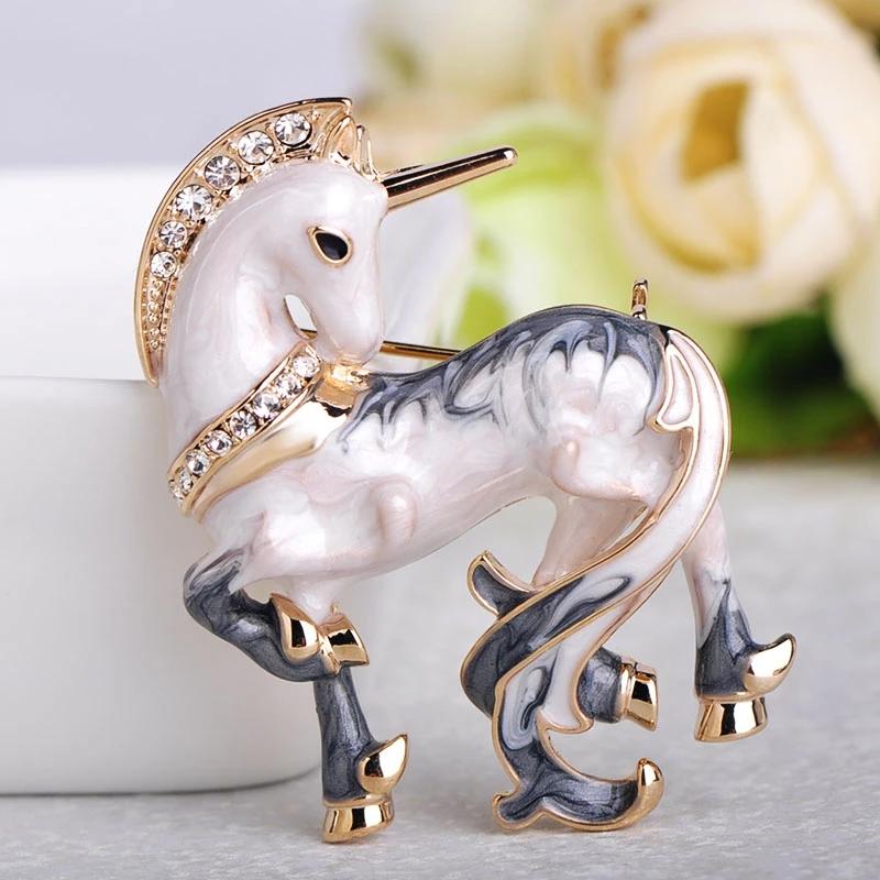 Newest White Horse Shape Brooch Gold Color Texture Enamel Brooches For Men Boys Coat Collar Sweater Animal Jewelry Pins