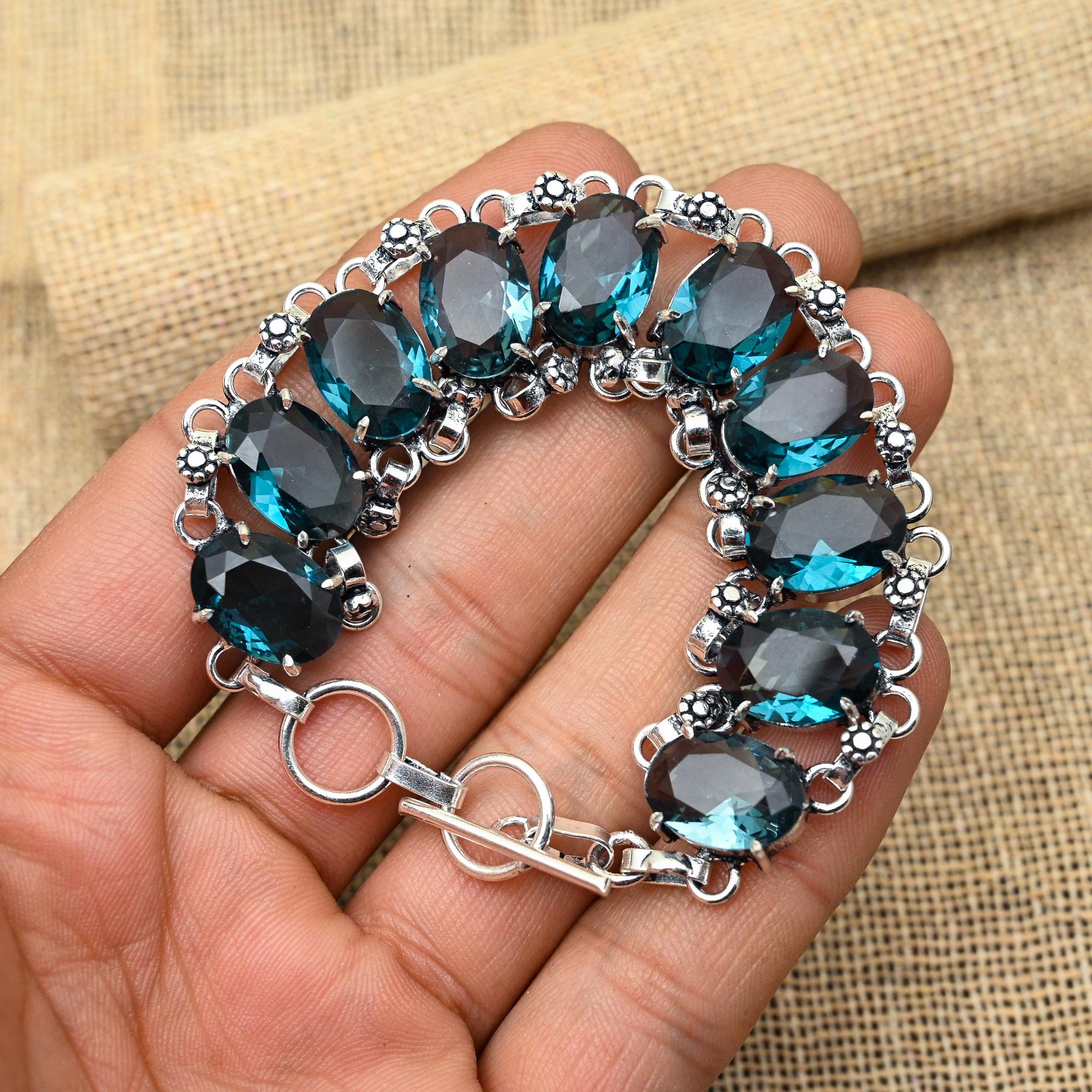 Awesome Alexandrite Gemstone Handmade 925 Sterling Silver Jewelry Bracelet For Women