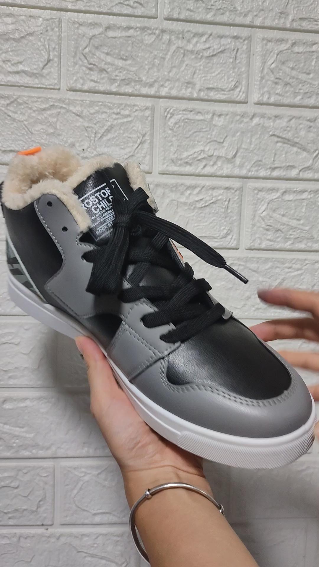 Men’s White Sports Shoes Casual Shoes Street Style Running Sneakers Shoes for Students Over Sized Winter Shoes High Top