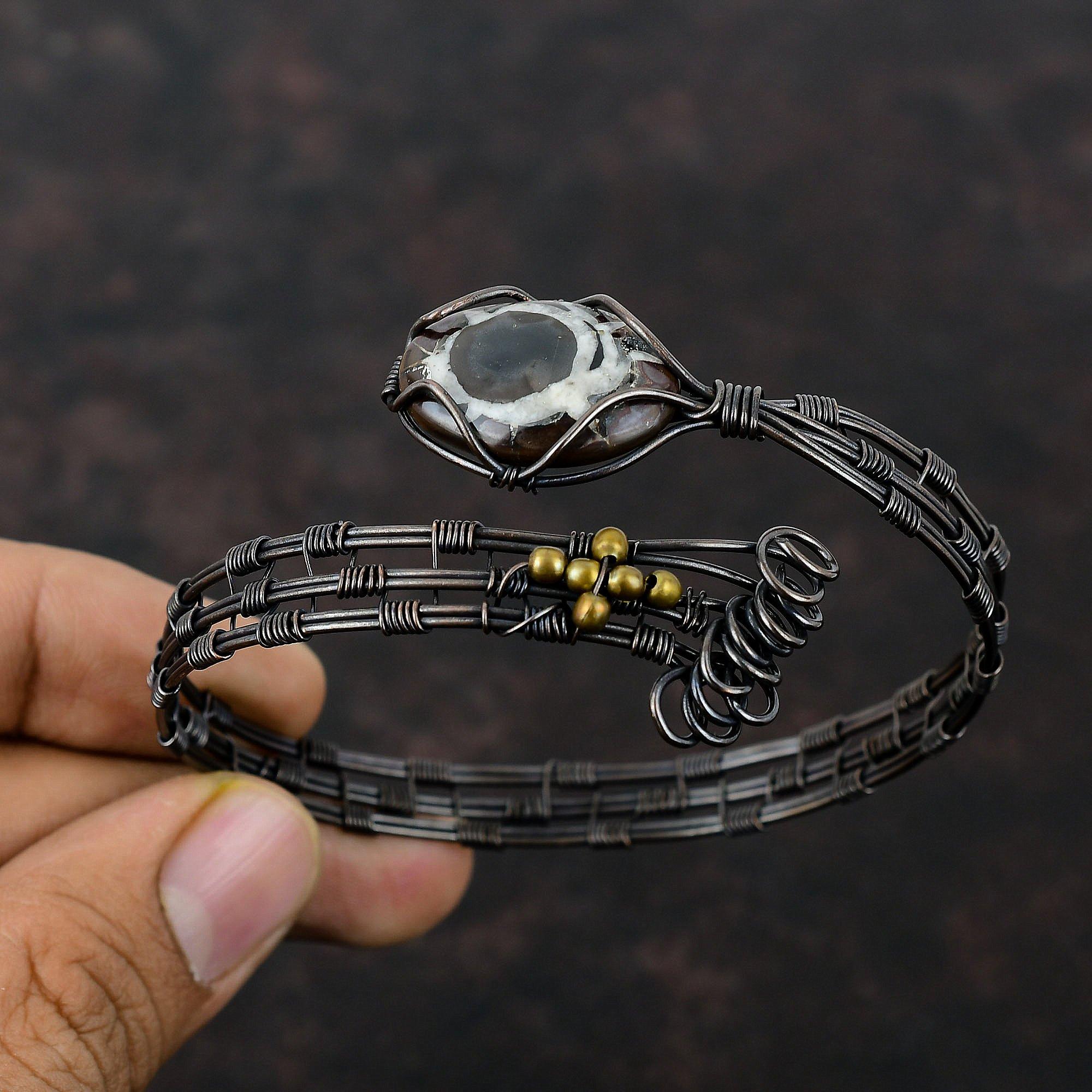 Марокканский браслет-манжета с трещинами в грязи, браслет-манжета из медной проволоки, браслет с драгоценными камнями, браслет ручной работы, регулируемый браслет, медная проволока, ювелирное изделие, подарок для нее