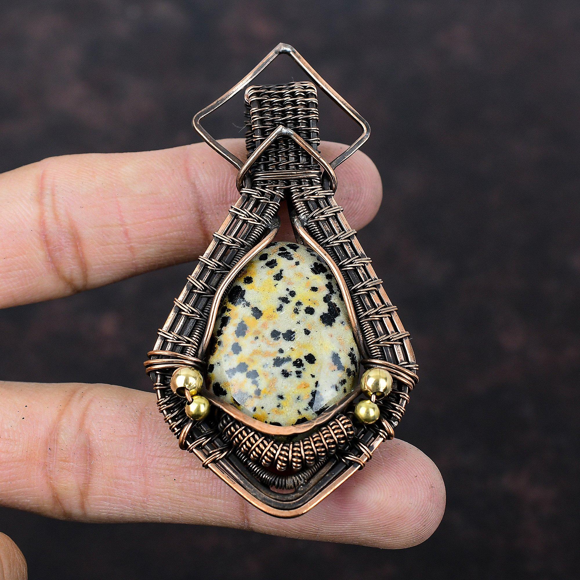 Подвеска из далматинской яшмы, обернутая медной проволокой, подвеска из натурального драгоценного камня, украшения ручной работы в технике wire wrap, подарок для него, удивительные медные украшения