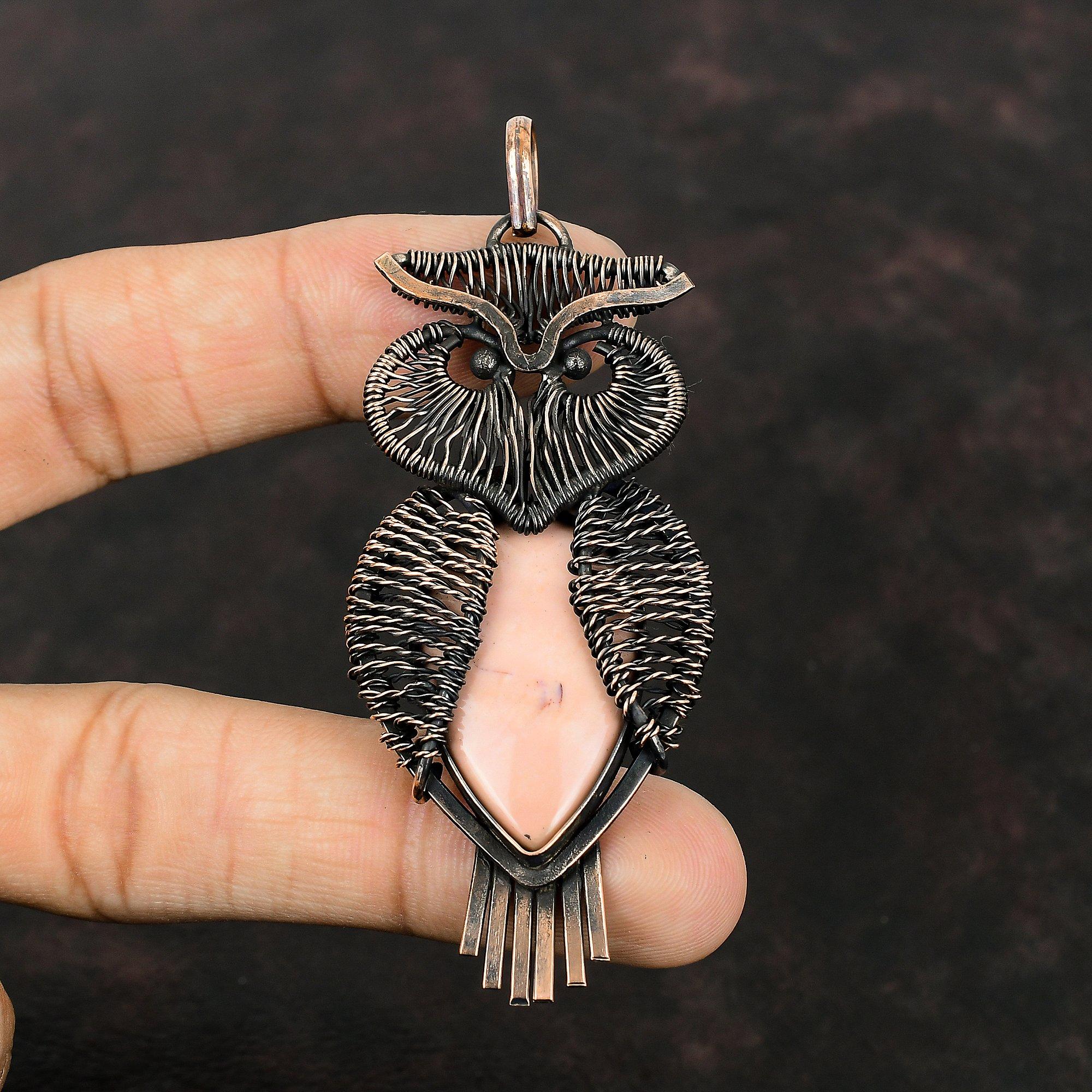 Подвеска с розовым опалом, подвеска из медной проволоки, ювелирное изделие ручной работы, подвеска в виде совы, подвеска с драгоценным камнем, ювелирное изделие из меди, изящная подвеска, подарки на годовщину