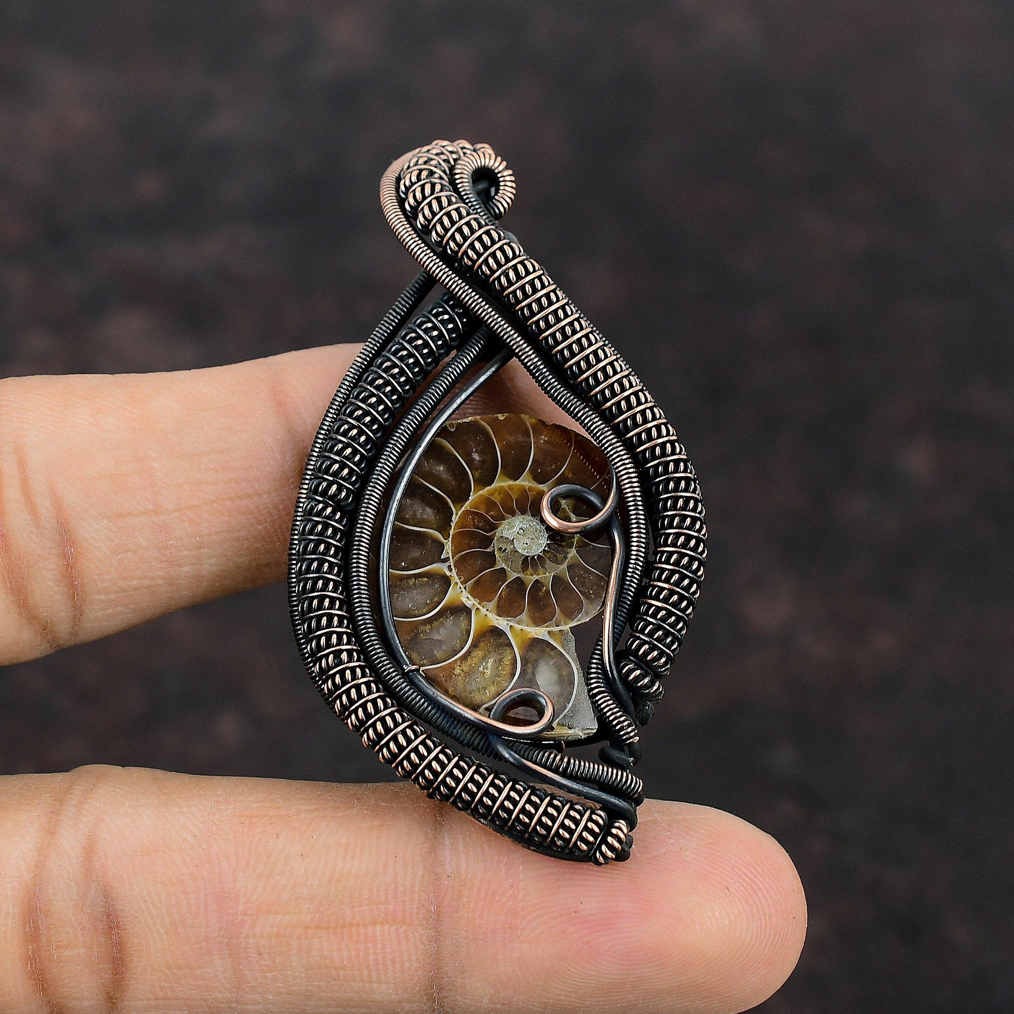 Кулон из аммонита ископаемой меди, кулон в проволочной обертке, драгоценный камень, медные украшения, кулон ручной работы, подарок для мамы, аммонит, ископаемые украшения для женщин