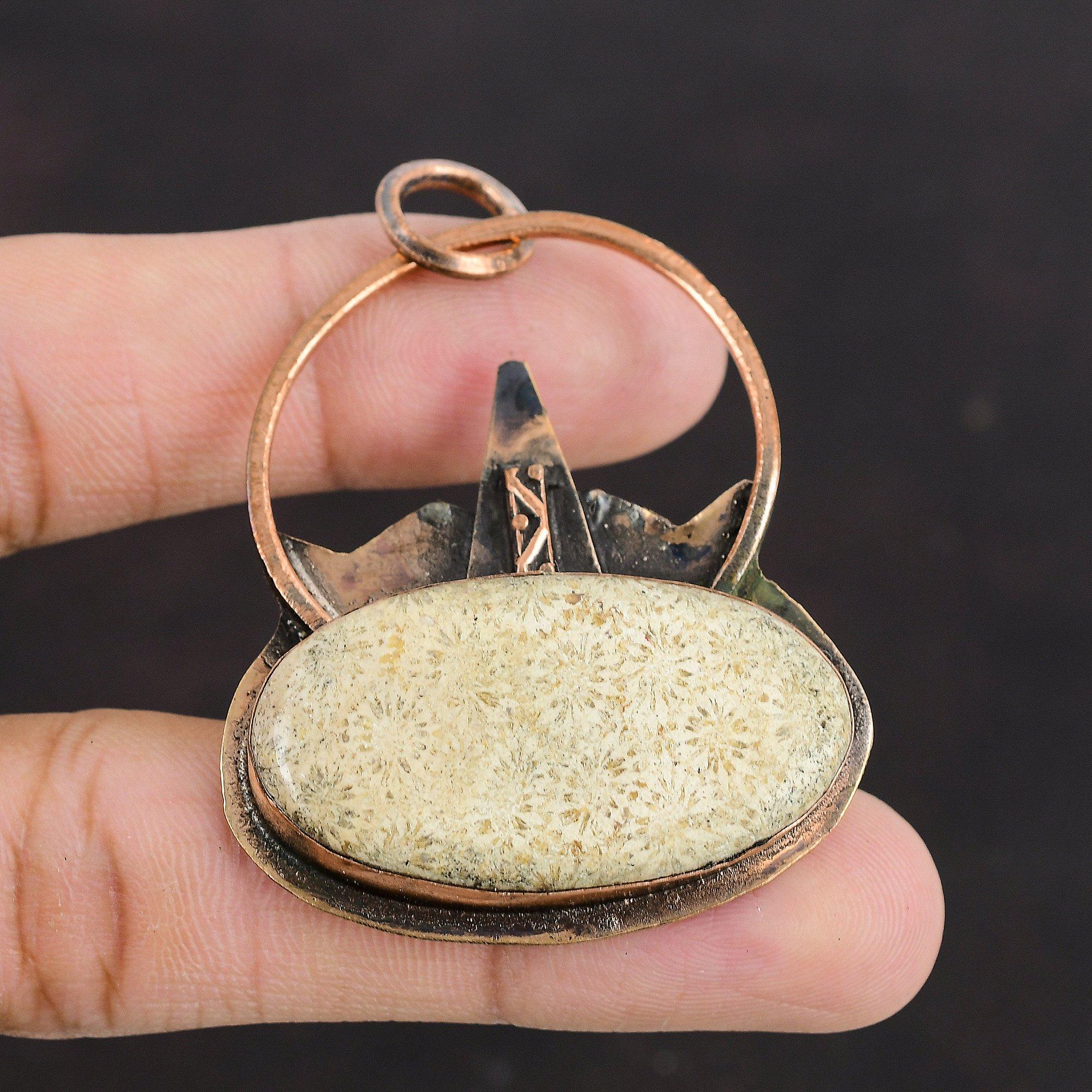 Подвеска из ископаемого коралла, медная подвеска, подвеска из драгоценного камня, ювелирные изделия ручной работы, новейший дизайн, подвеска из меди, подарок для него, ювелирные изделия из ископаемого коралла