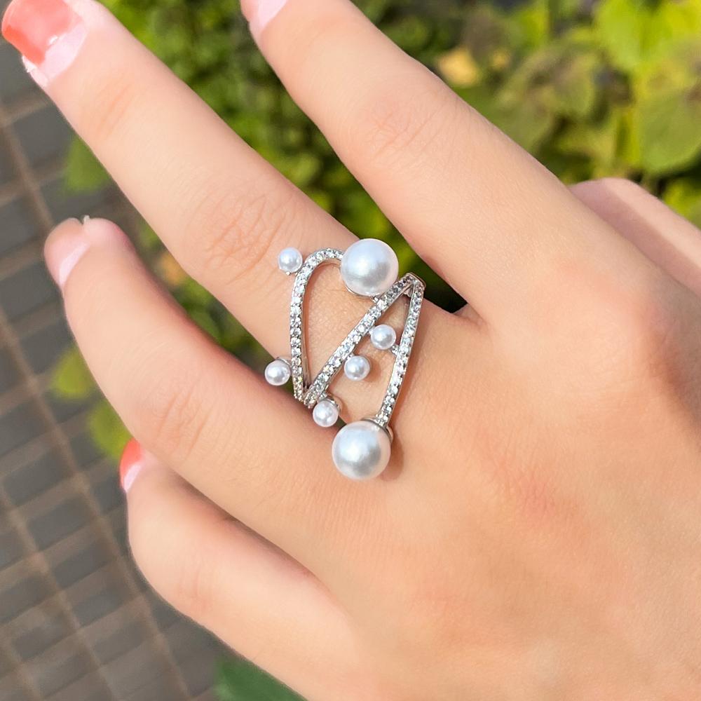 Ювелирные изделия CMM Эксклюзивный дизайн белоснежного искусственного жемчуга с регулируемым геометрическим отверстием для женщин