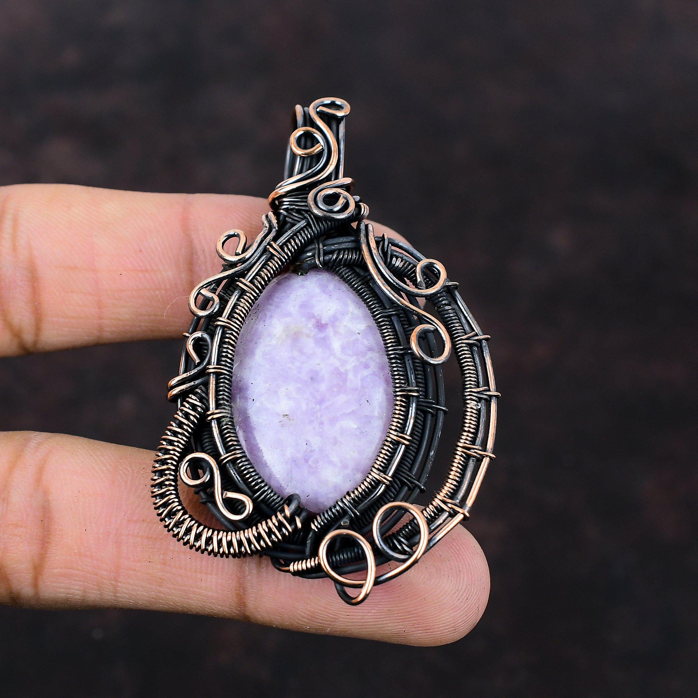 Лепидолит Подвеска Медная проволока Кулон Антикварные ювелирные изделия Дизайнерский кулон ручной работы Лепидолит Медные украшения Подвеска с драгоценным камнем для подарка