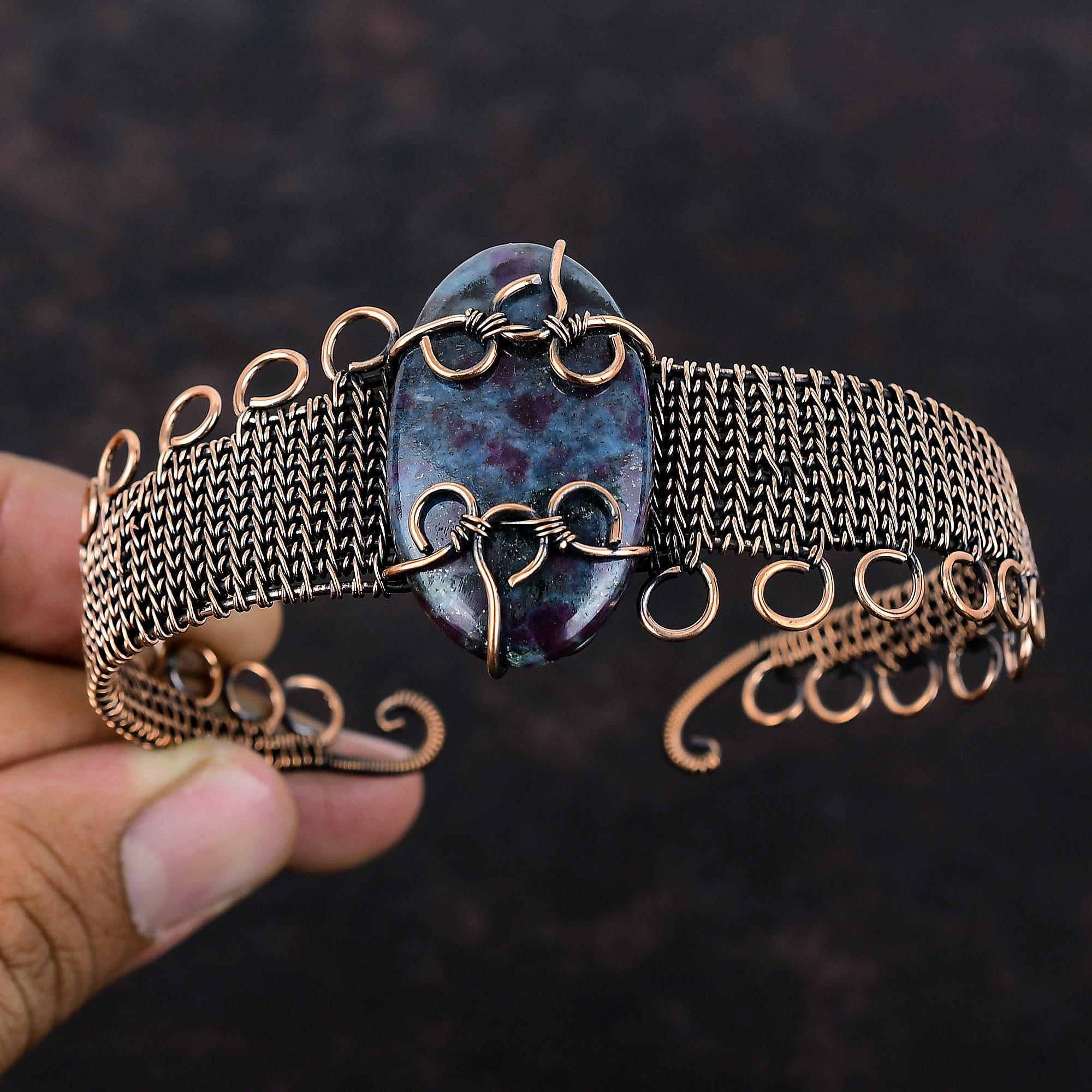 Браслет-манжета из рубина в синем кианите, медная проволока, обернутая манжетой, ручной работы, драгоценный камень, регулируемый браслет-манжета, ювелирные изделия из медной проволоки для подарка