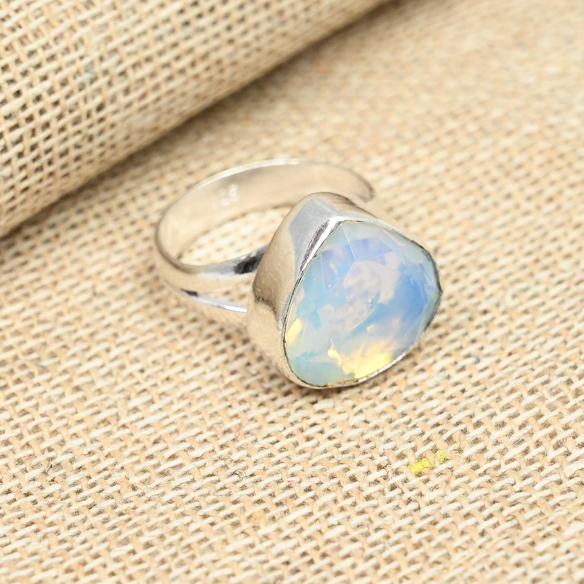 Кольцо ручной работы из стерлингового серебра 925 пробы с молочным опалом, подарок на день Святого Валентина, все размеры