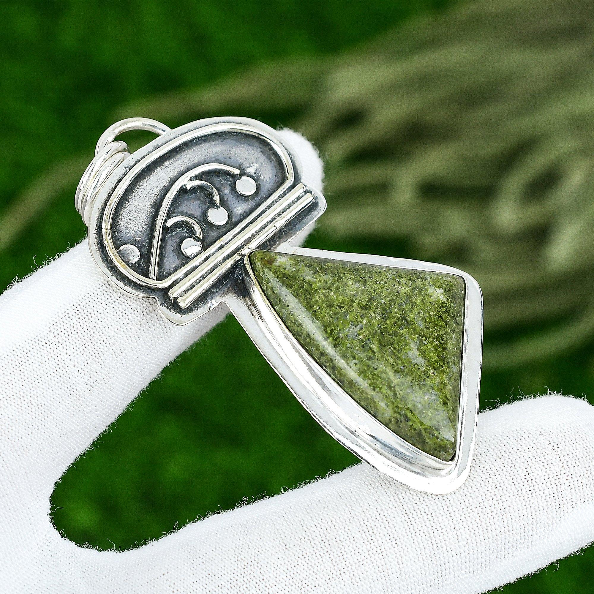 Sisters Day Sale Trillion Gogunjula Stone Sterling Silver Bezel Pendant Jewelry