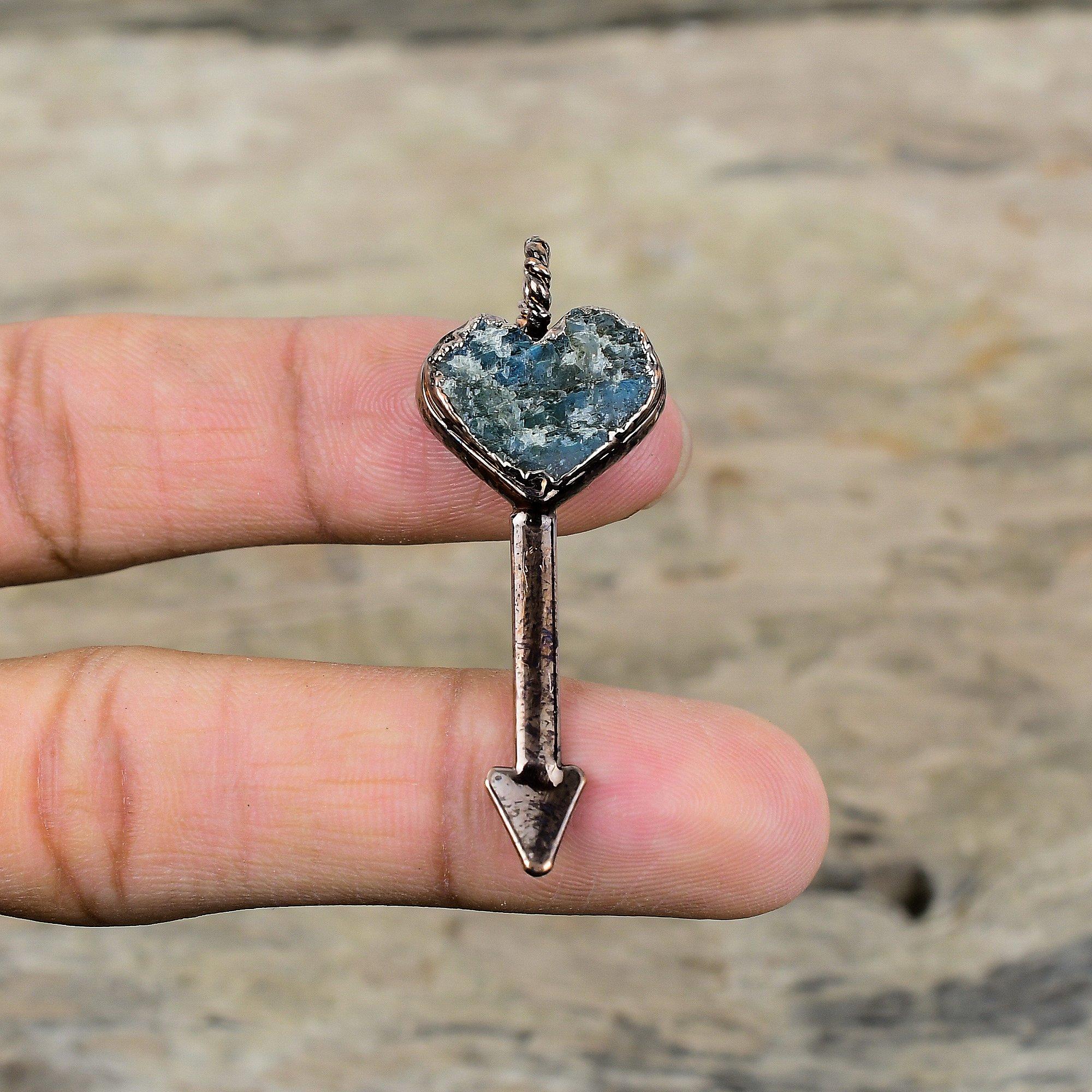 Грубый кулон из лабрадорита, медный кулон, полученный электроформованием, ювелирные изделия ручной работы, кулон из натурального драгоценного камня, ювелирные изделия, изготовленные методом гальванопластики, женский специальный подарок