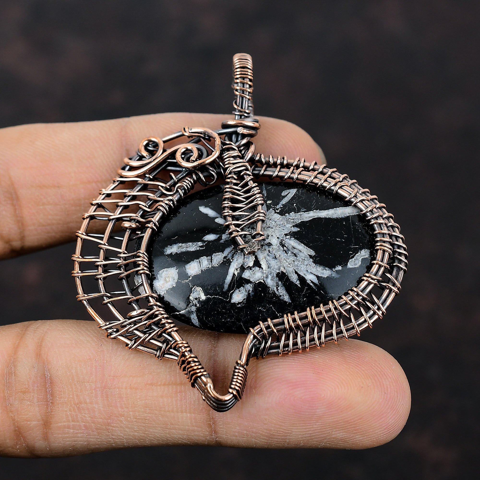 Кулон с хризантемой, кулон с драгоценным камнем, кулон с медной проволокой, ювелирные изделия с хризантемой, кулон ручной работы, медная проволока, ювелирные изделия для подарка