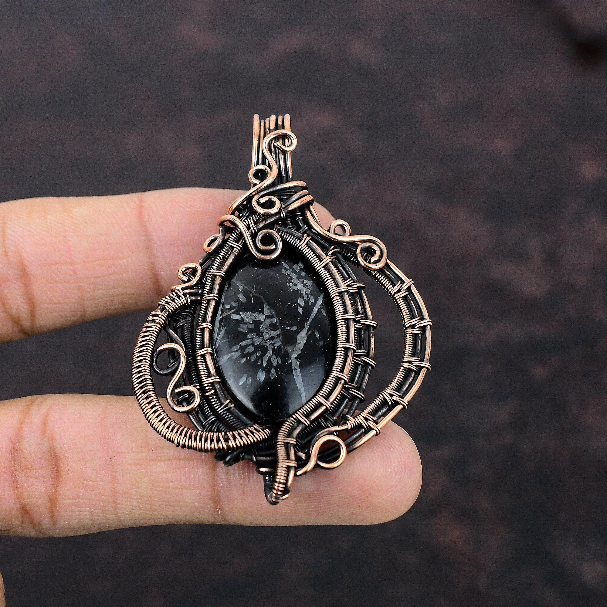 Хризантема Медный кулон Медная проволока Обернутые ювелирные изделия Драгоценный камень Медный кулон Подарок для нее Подвеска из проволочной обмотки Ювелирные изделия ручной работы в стиле бохо