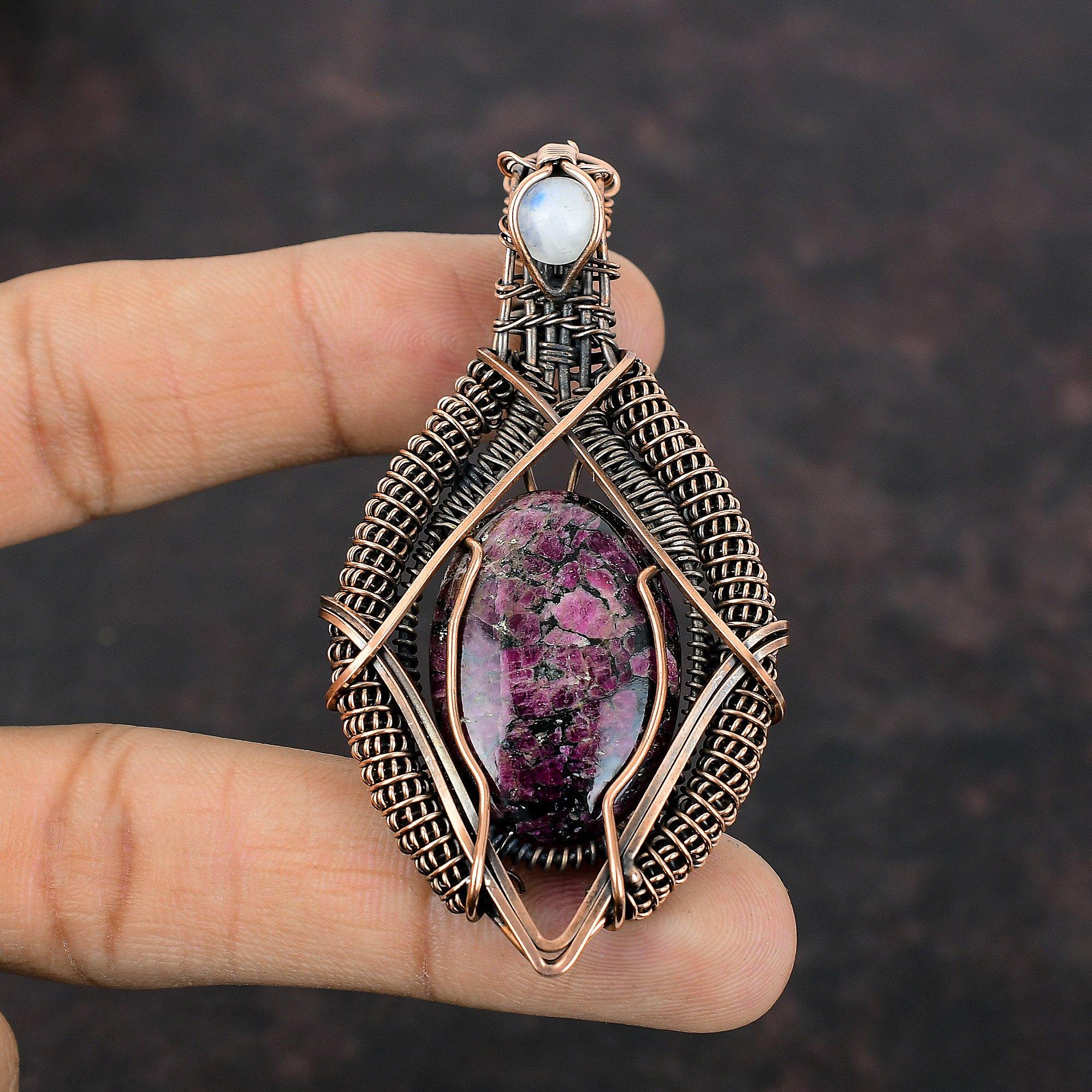 Кулон с эвдиалитом, медная проволока, кулон, ювелирные изделия ручной работы, ювелирные изделия из драгоценных камней, Радужный кулон с лунным камнем, ювелирные изделия из проволоки, подарок для женщин, медные украшения