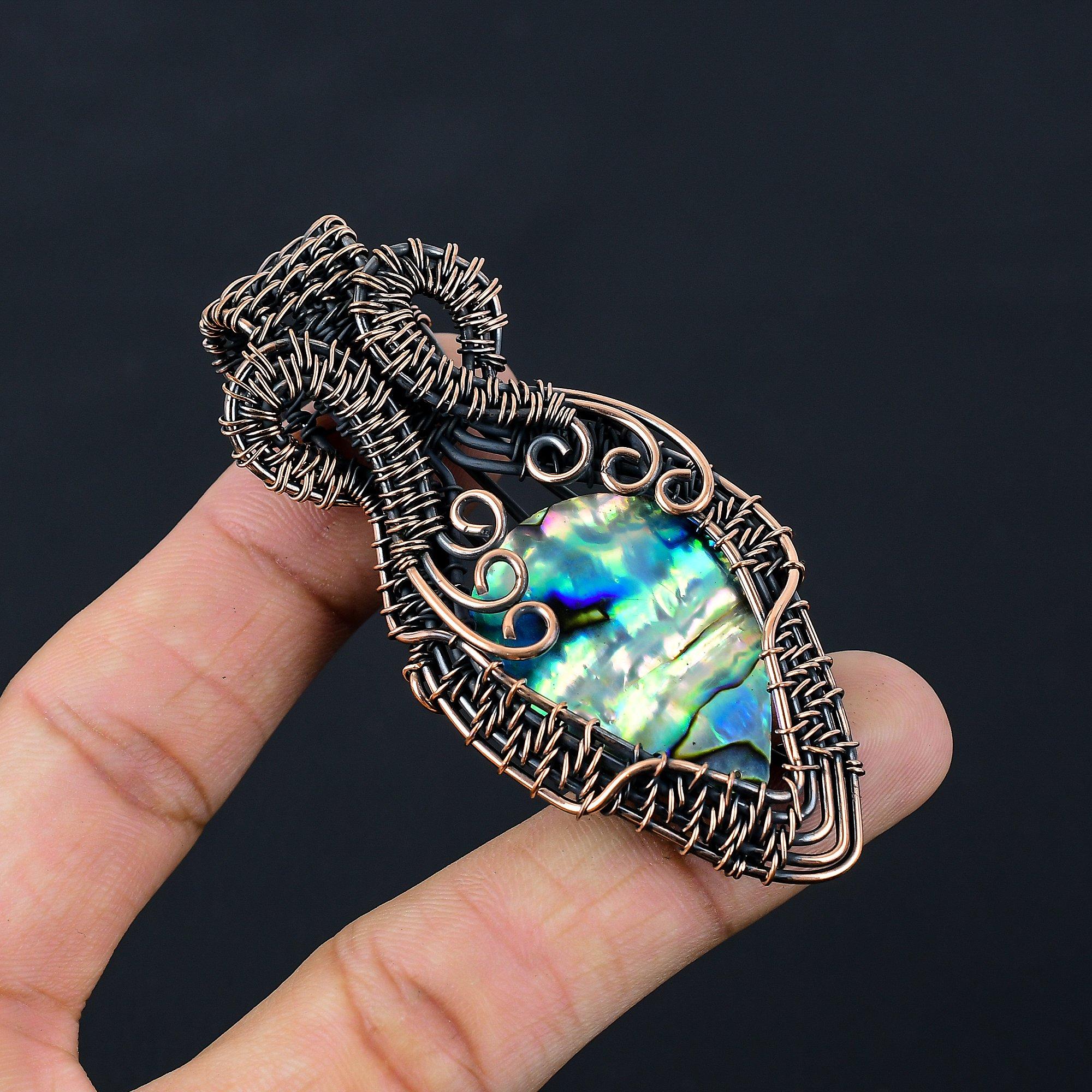 Драгоценный камень раковины морского ушка Чистая медная проволока, обернутая ювелирными изделиями ручной работы, подвеска для подарка