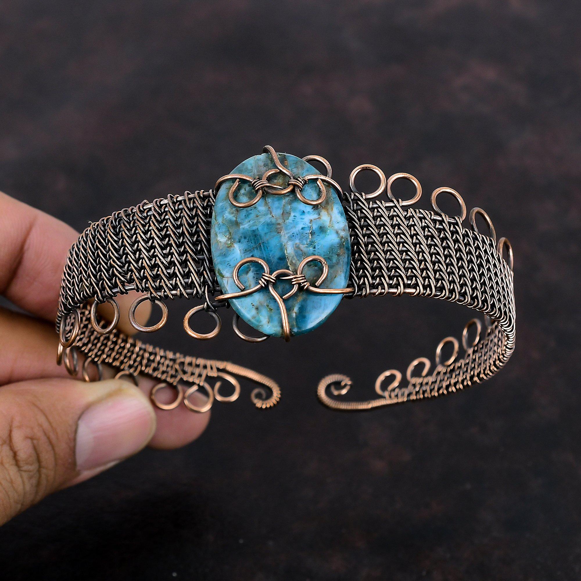 Неоновый апатит, драгоценный камень, браслет, медная проволока, браслет-манжета, браслет ручной работы, ювелирные изделия из медной проволоки, регулируемый браслет-манжета, подарок для матери