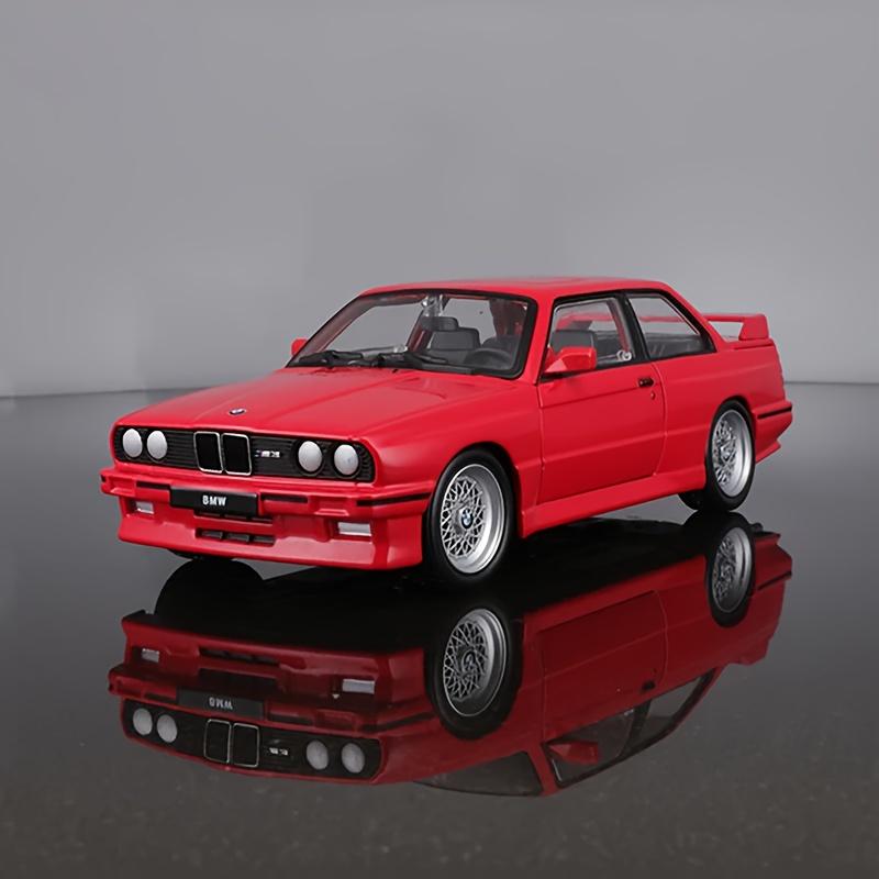 1:Масштабная модель 1:24 BMW 3 серии M3 1988 года, литая металлическая классическая спортивная машина, идеально подходит для коллекционеров и в качестве подарка