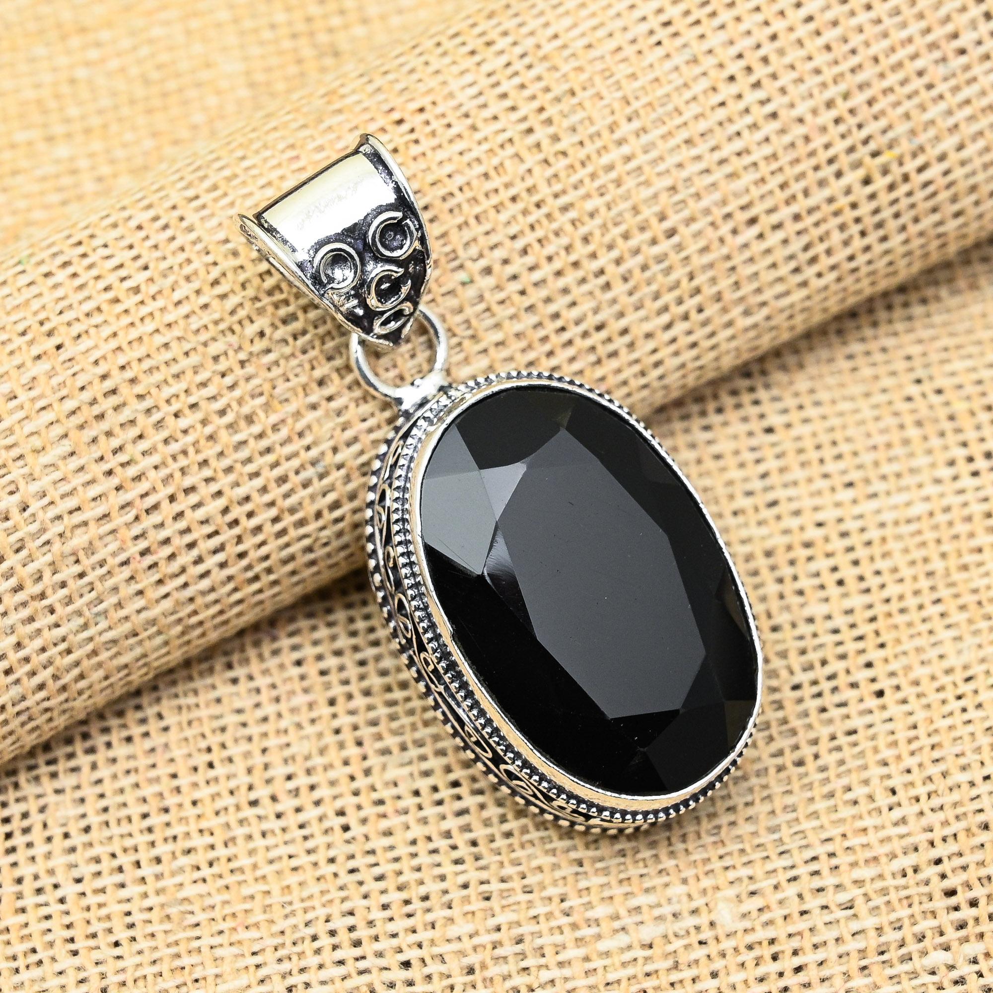 Black Spinel Gemstone Handmade 925 Sterling Sliver Jewelry Lovely Pendant For Her