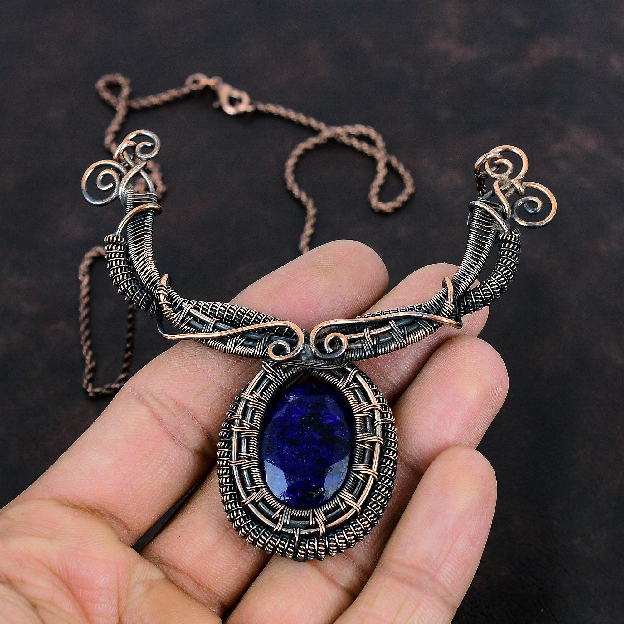 Ожерелье с граненым синим сапфиром Ожерелье из медной проволоки, обернутое драгоценным камнем Ожерелье ручной работы из медной проволоки Ювелирные изделия из медной проволоки Свадебные подарки Ожерелье с камнем по рождению