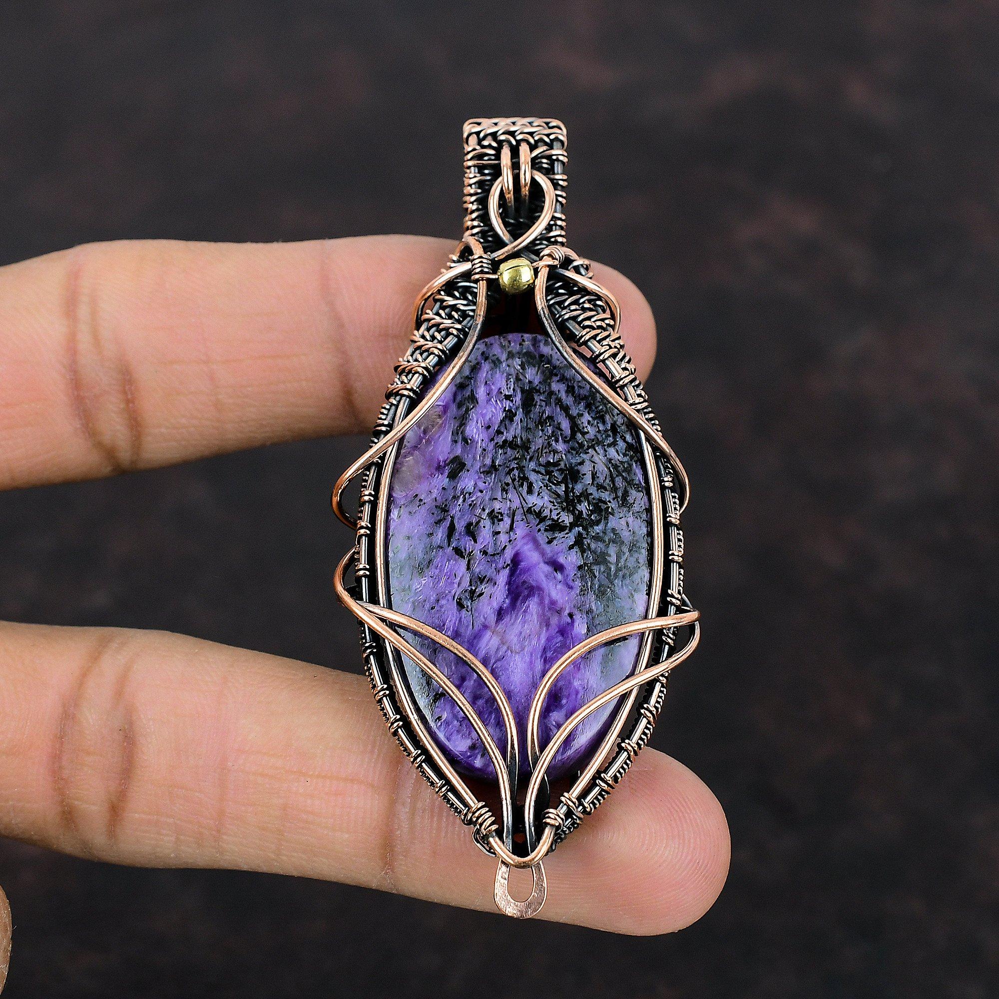 Медный кулон с чароитом, обернутый проволокой, ювелирное изделие ручной работы, кулон с драгоценным камнем, обернутый проволокой, подарок на годовщину, медные украшения с чароитом