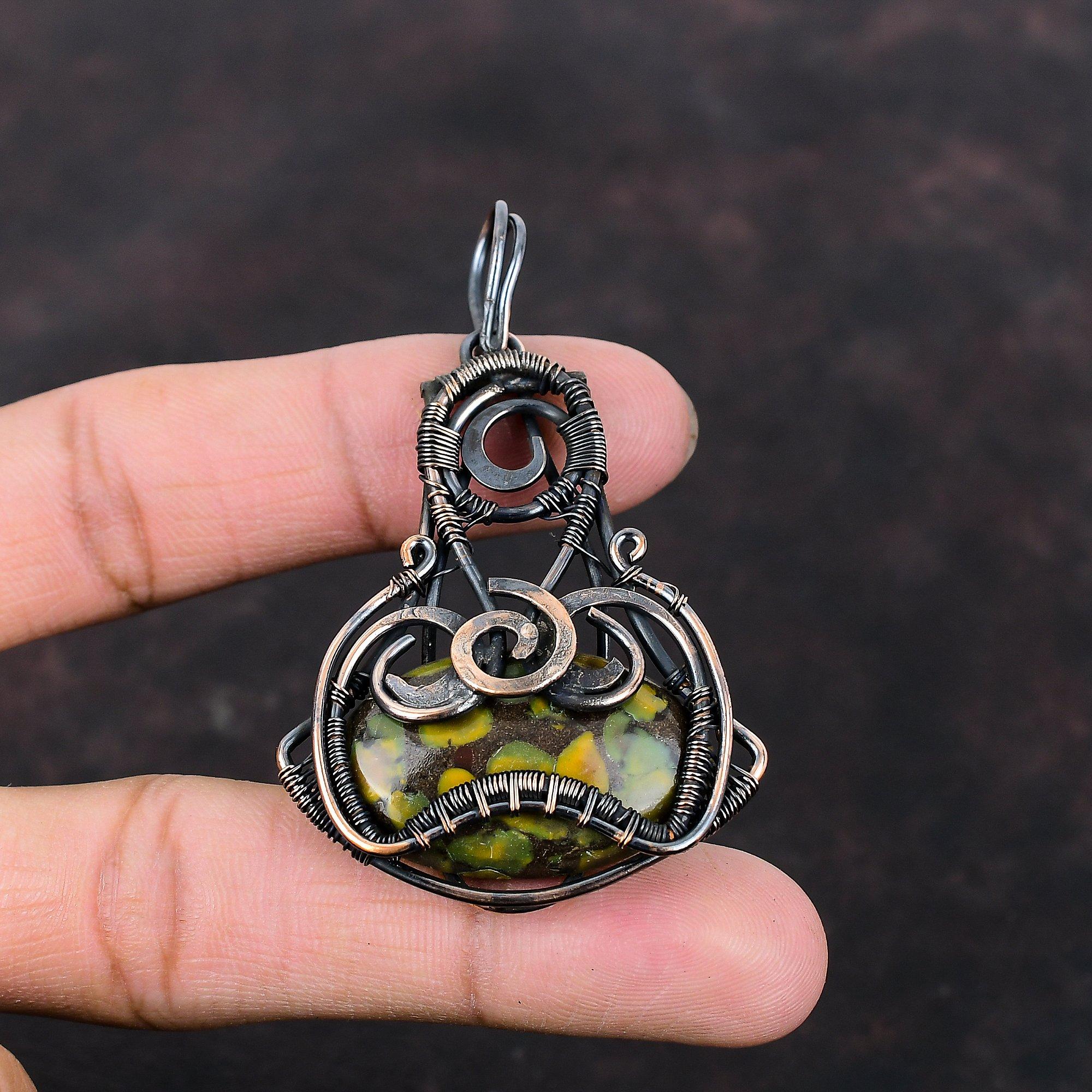 Кулон из фруктовой яшмы, кулон в медной проволоке, уникальный дизайн ювелирных изделий, элегантный кулон, медные украшения ручной работы, кулон с драгоценным камнем, подарок для него