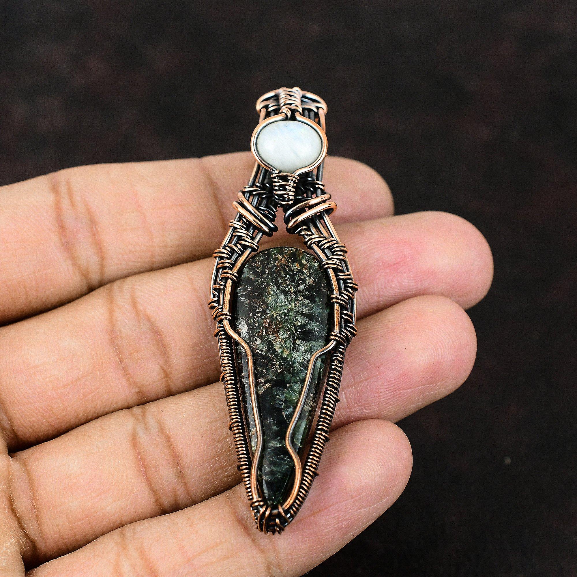 Серафинит Медный Кулон Медная Проволока Обернутый Кулон Драгоценный Камень Дизайнерские Ювелирные Изделия Кулон Лунный Камень Ювелирные Изделия Ручной Работы Серафинит Подарок Для Мамы