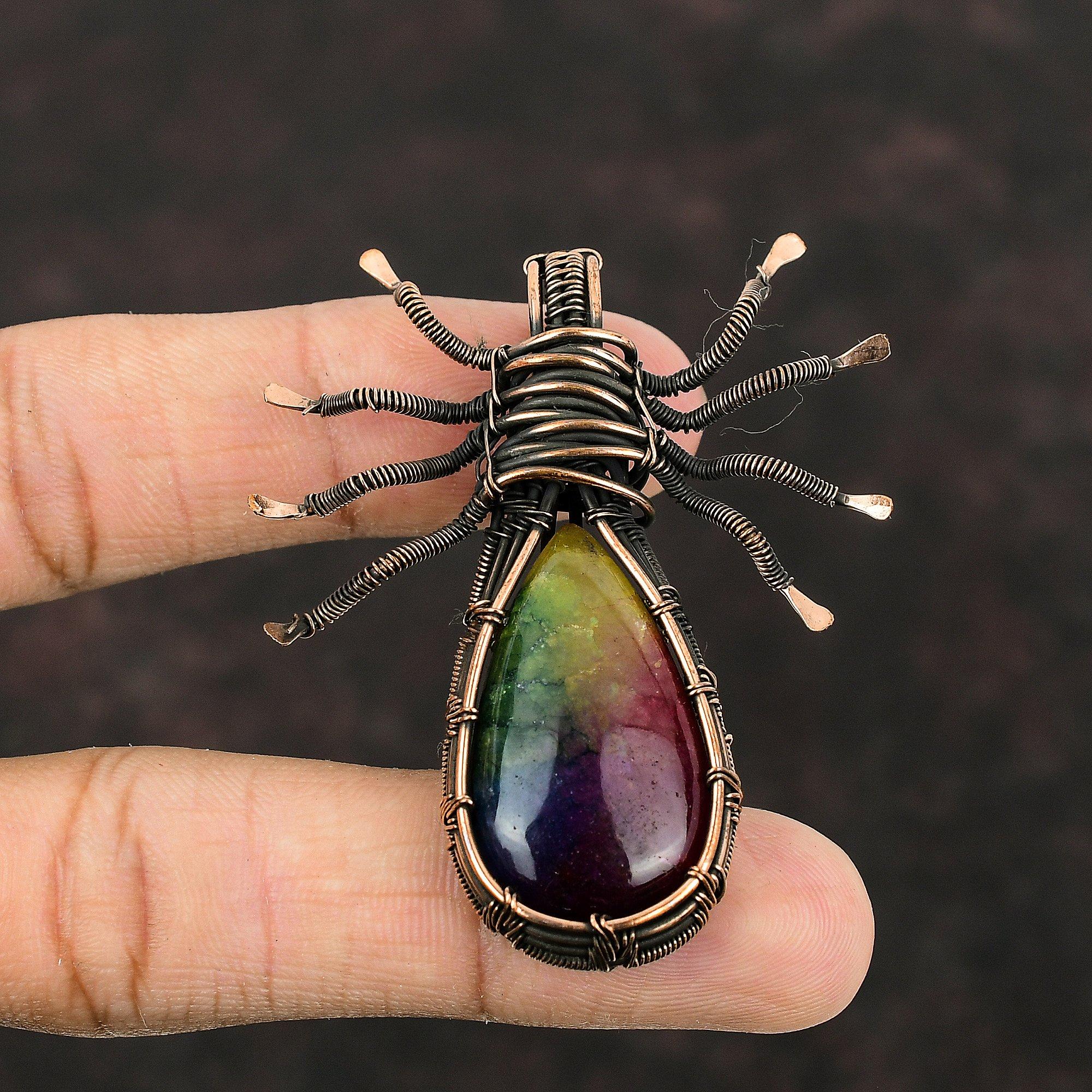 Радужный солнечный кварцевый кулон-друзи, кулон из медной проволоки, кулон ручной работы, ювелирные изделия из медной проволоки, кулон-паук для подарка, кулон с драгоценным камнем для нее